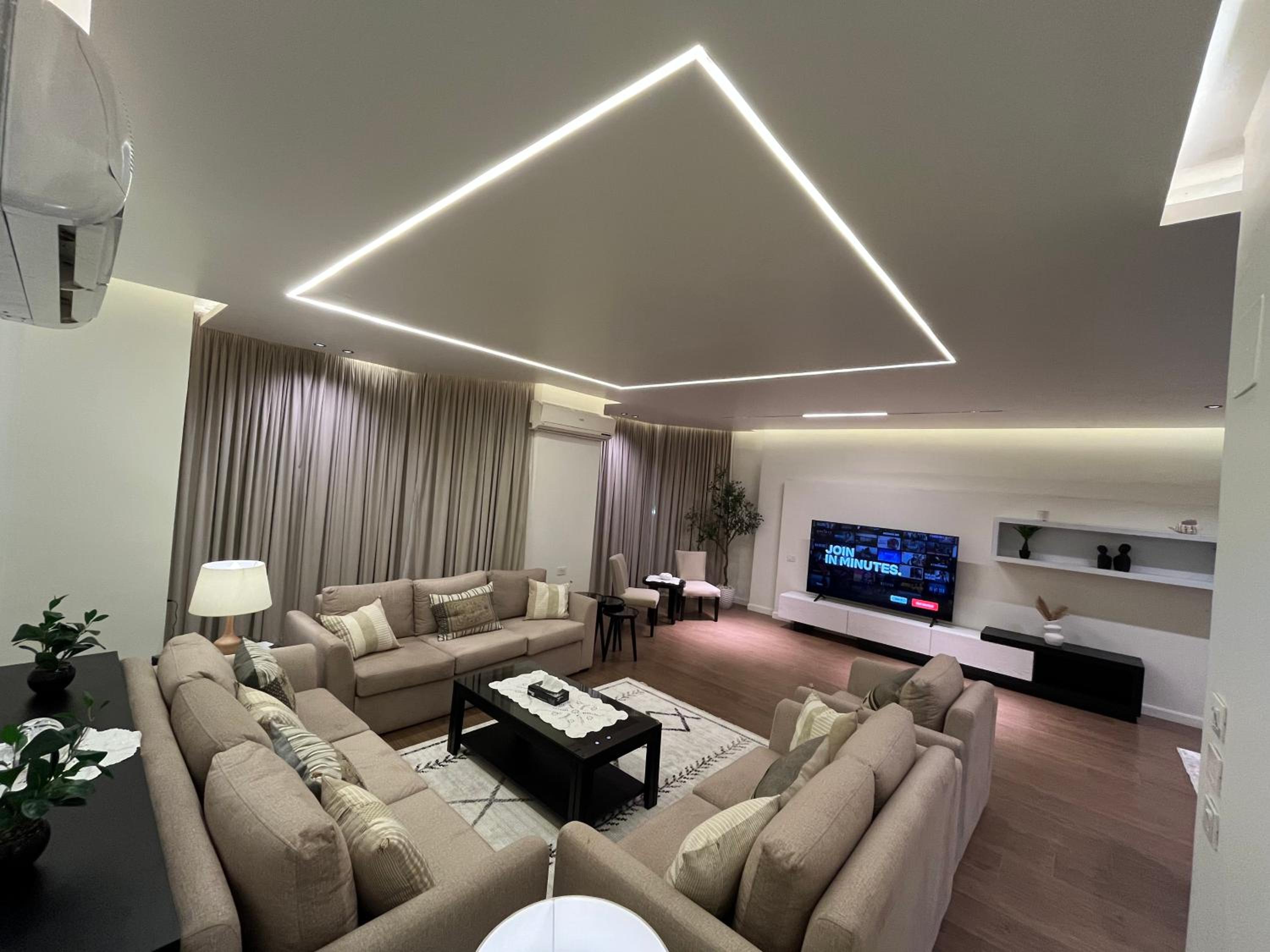 Luxury 3BD Apartments in Mohandseen