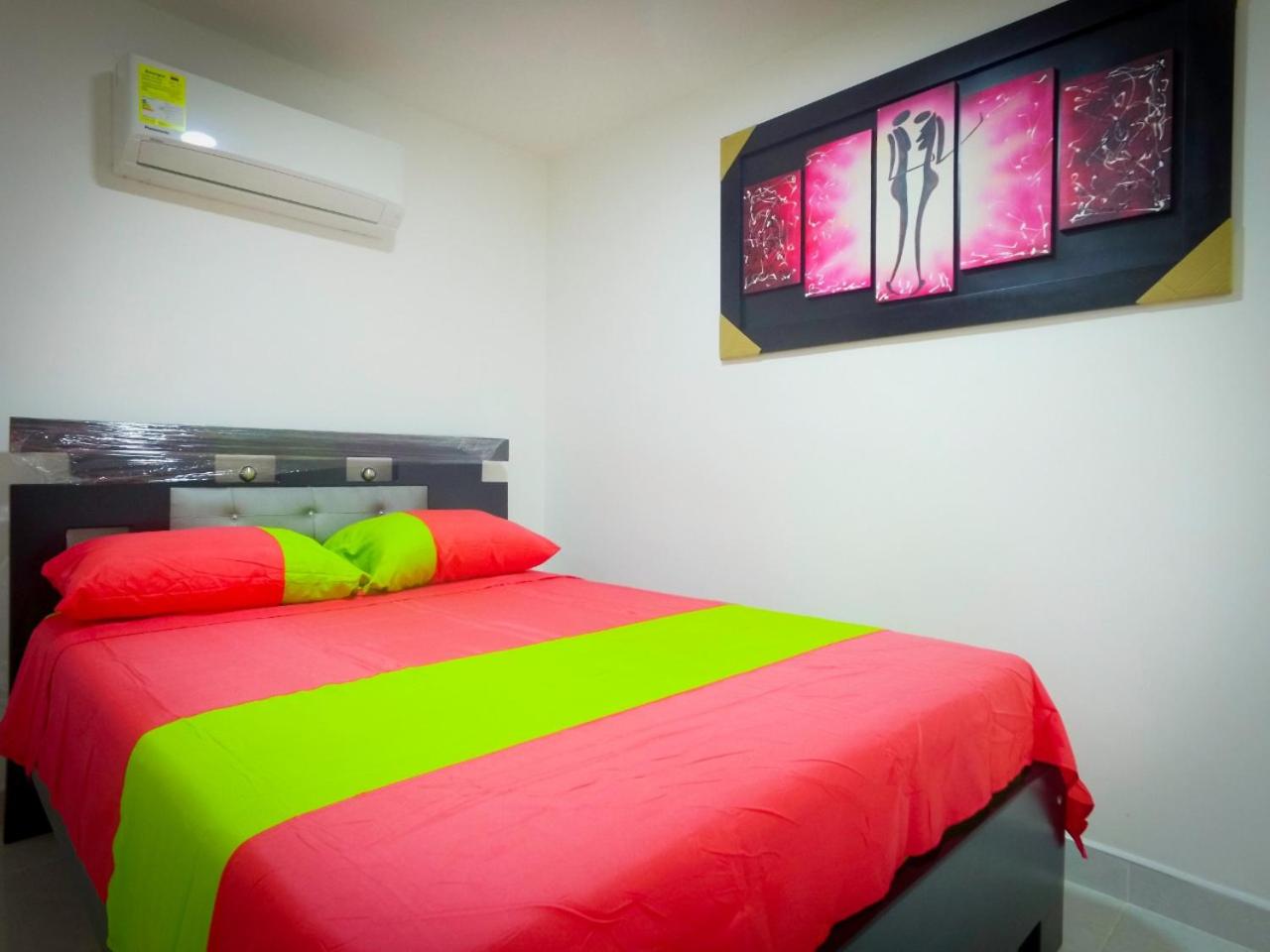 Apartamento Rodadero a media cuadra de la playa view 4