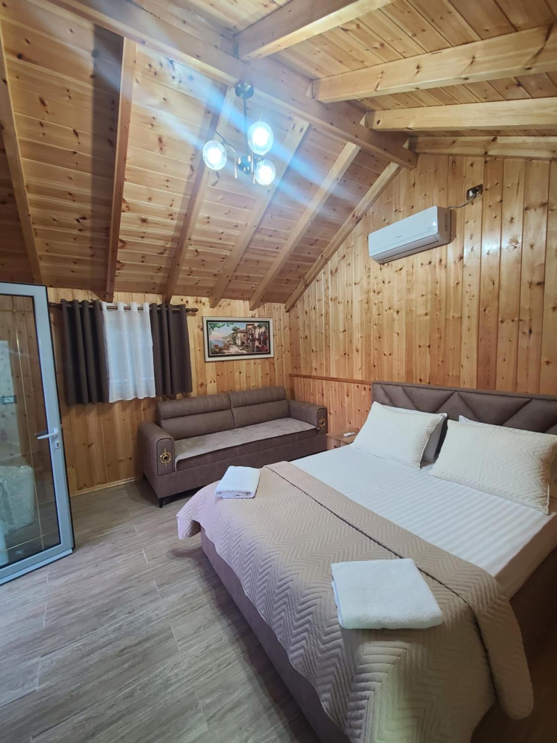Guest House Argjiro Castle