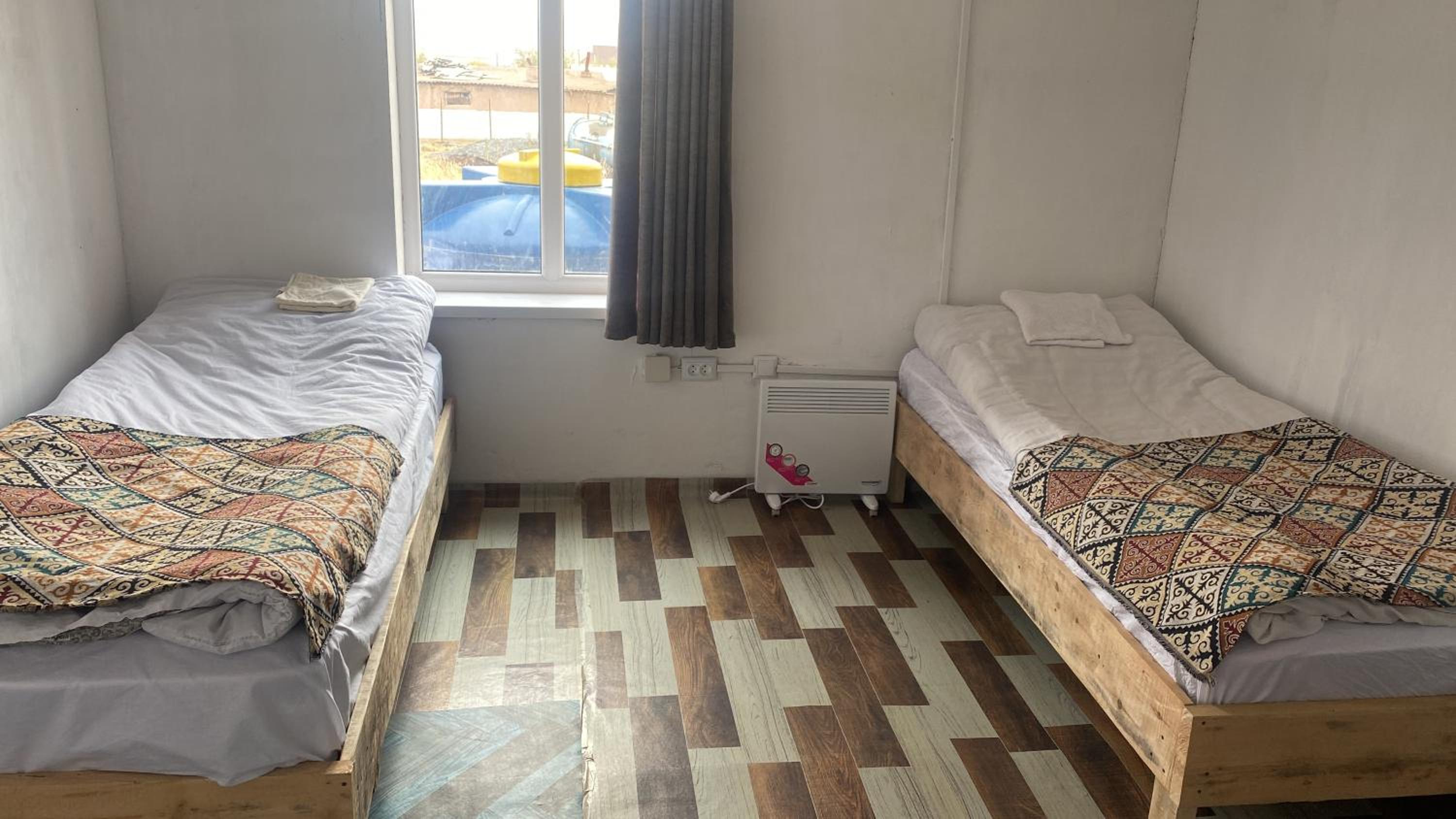 Alay Travel house