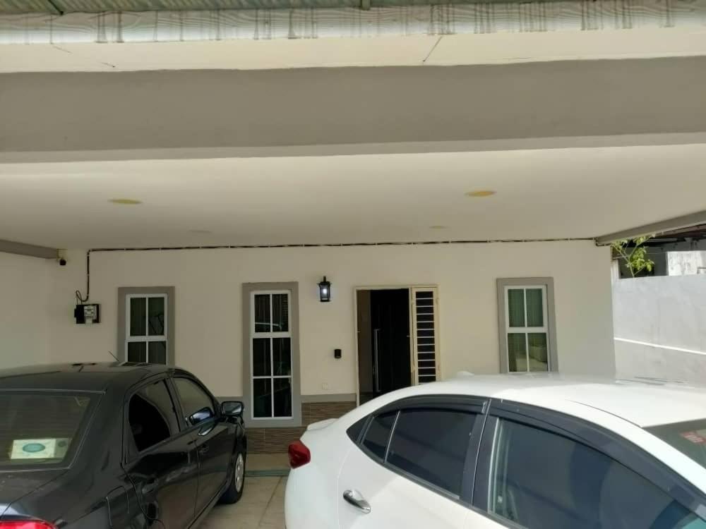 Tanjung bungah double story house for 18 people photo 5