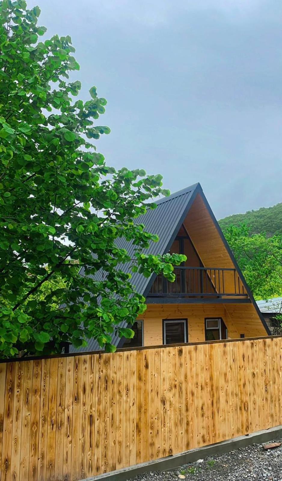 Mountain Cottage - Ananuri