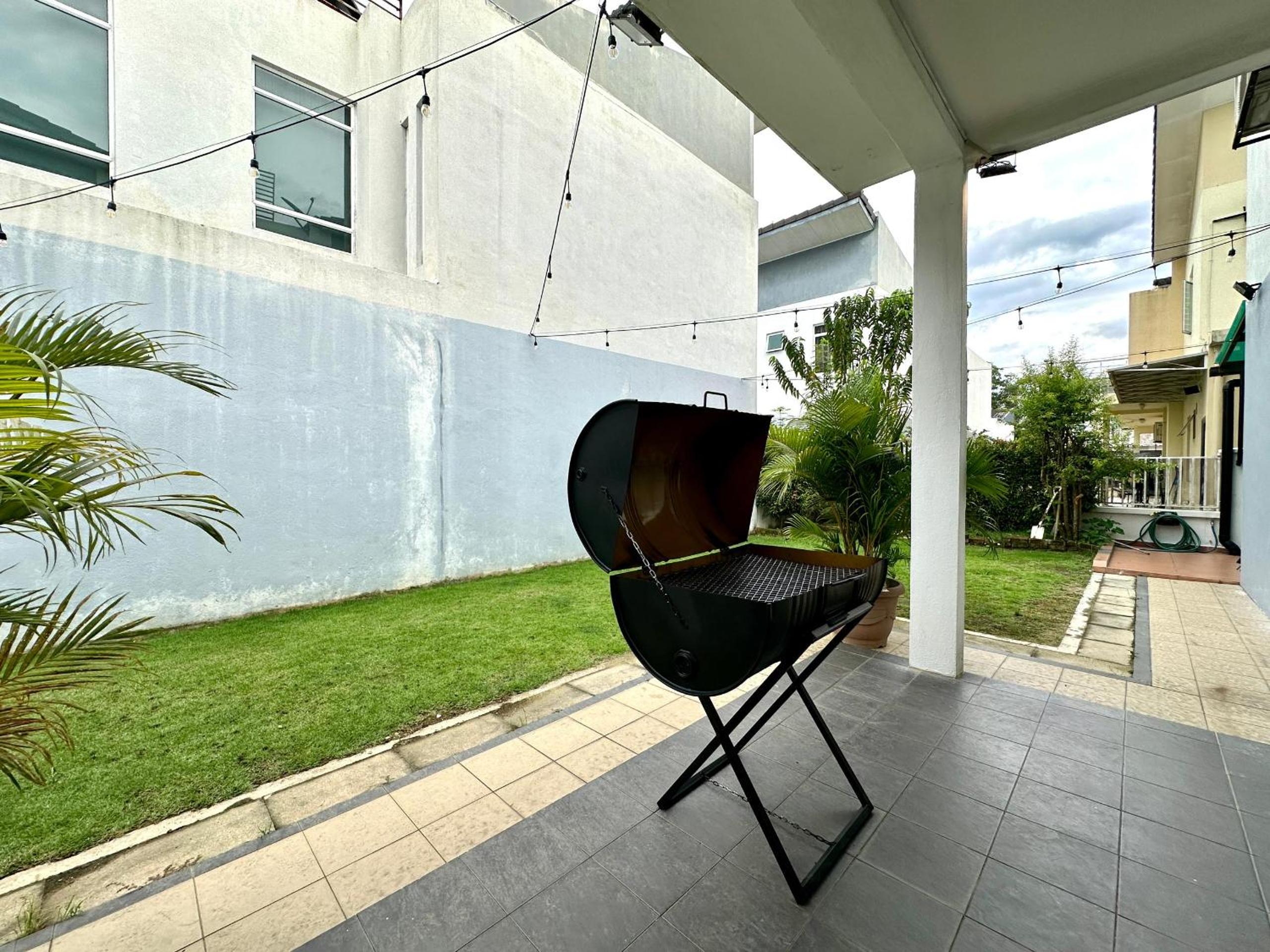 BNB Casa Grande at Rawang - spacious, 15 pax and WiFi, photo 50