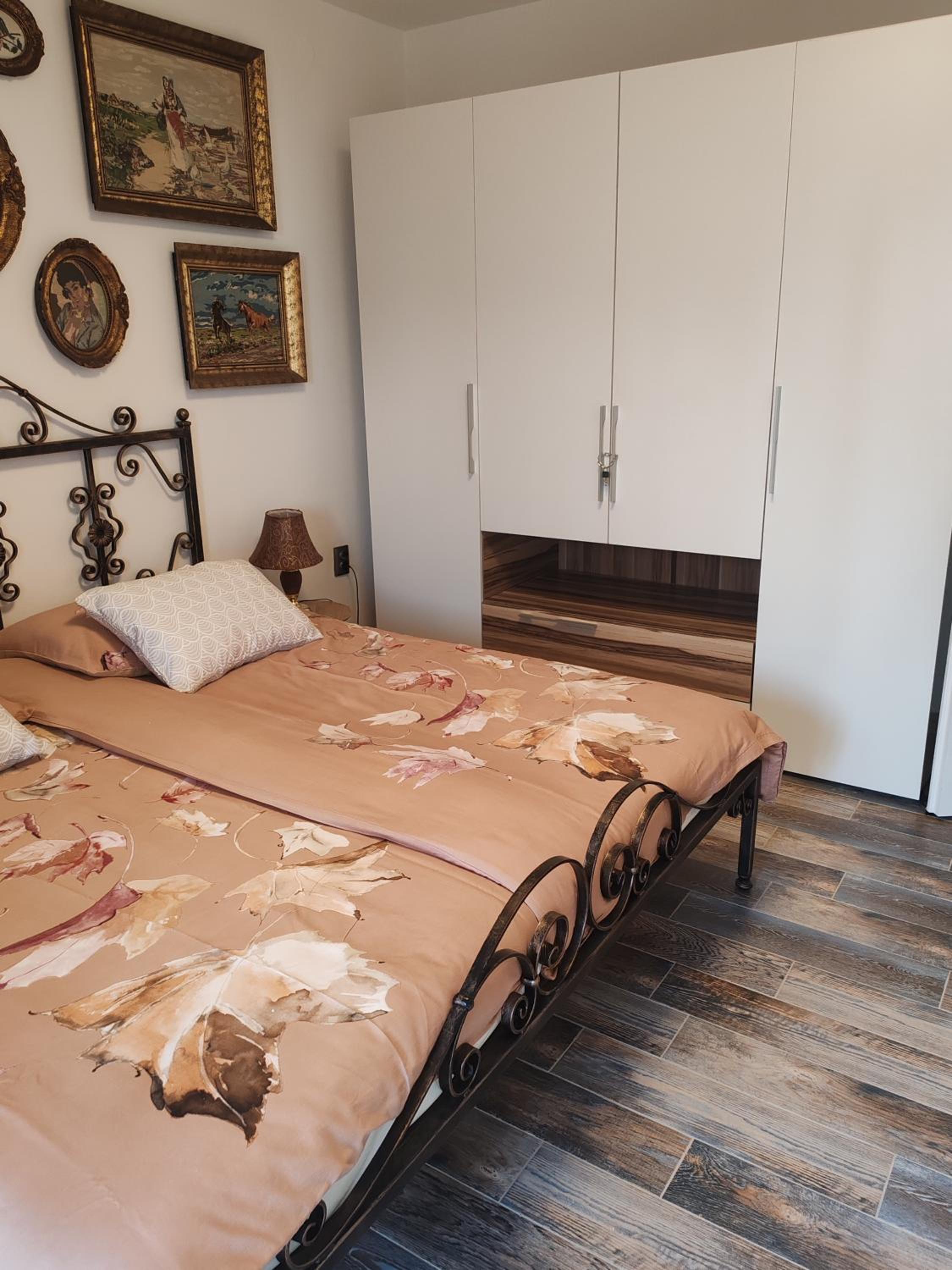 Slim apartmani
