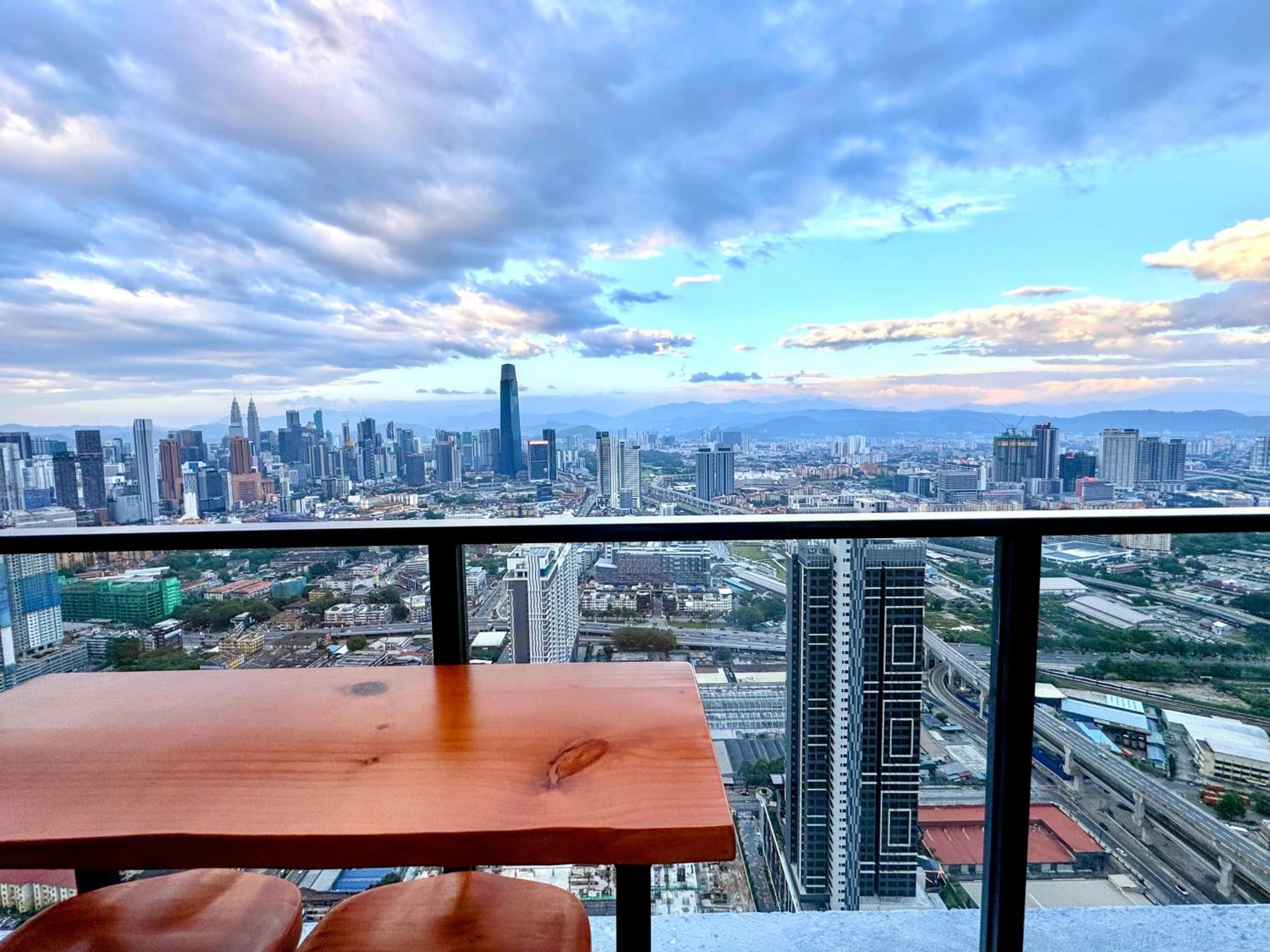 Premium Skyscraper 1 Bedroom Suite in KL 1-3pax