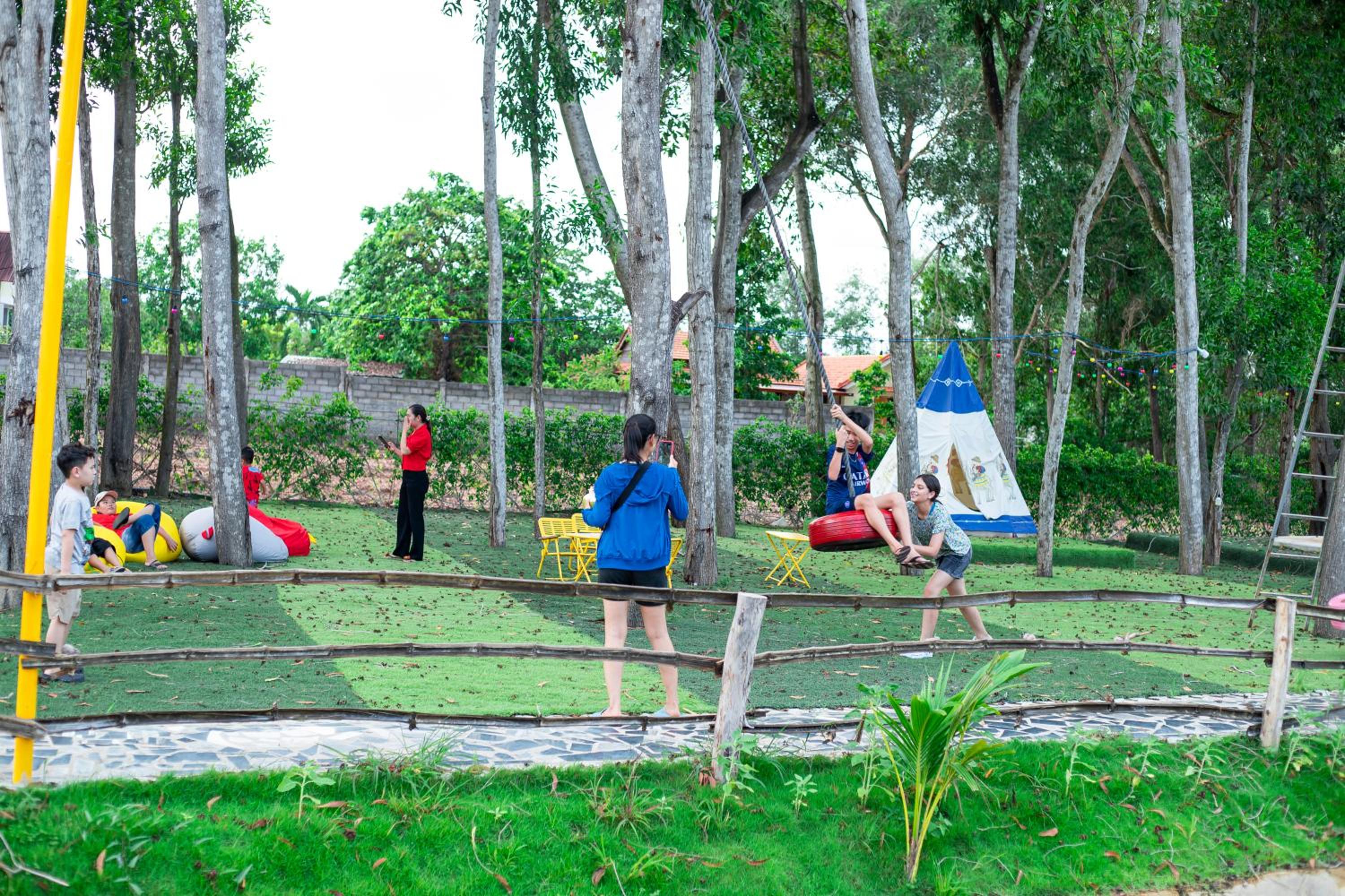 activities & amenities