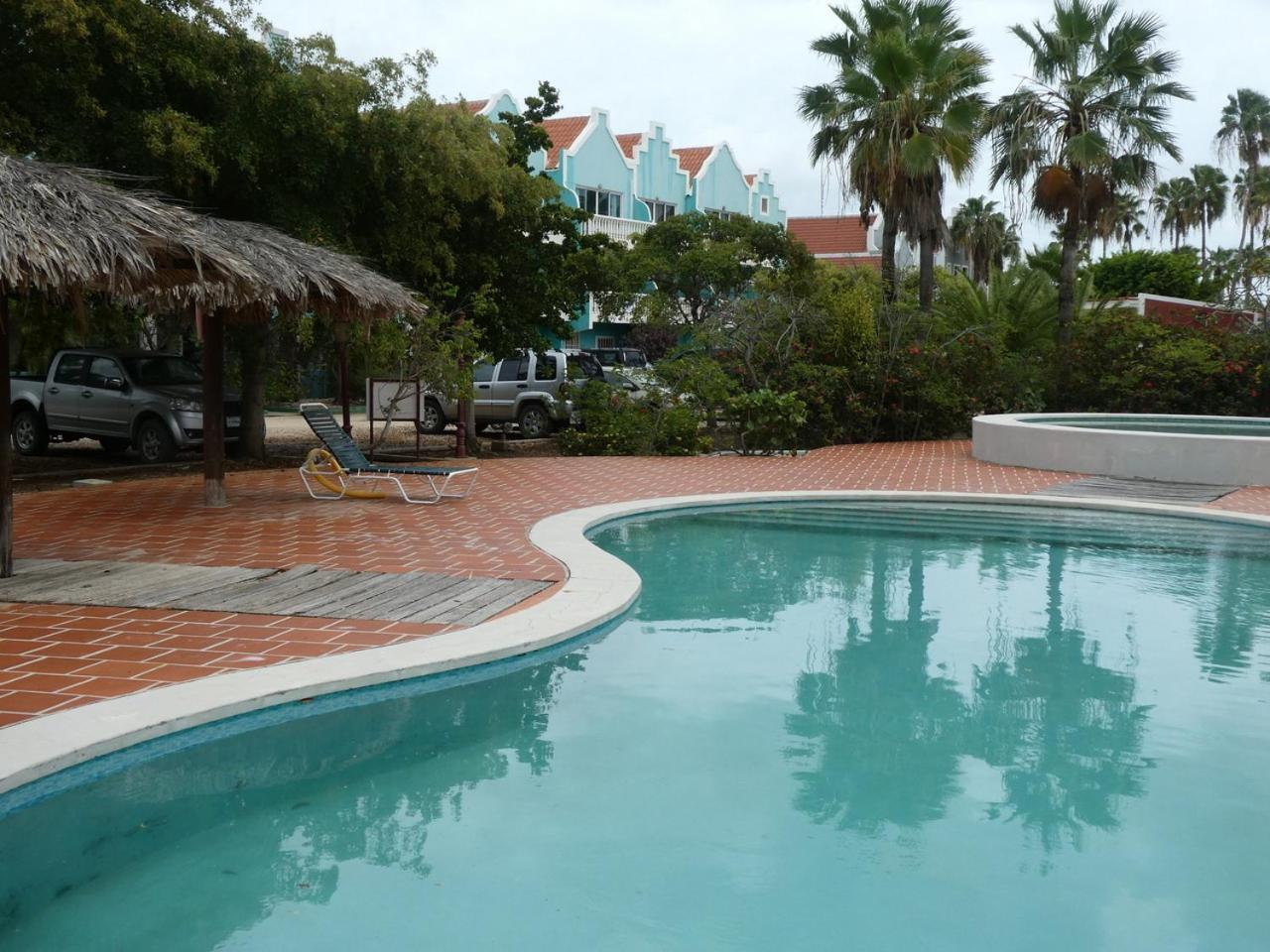 Studio Caribbean Court 320 Hele studio, 50m2, kingsize bed
