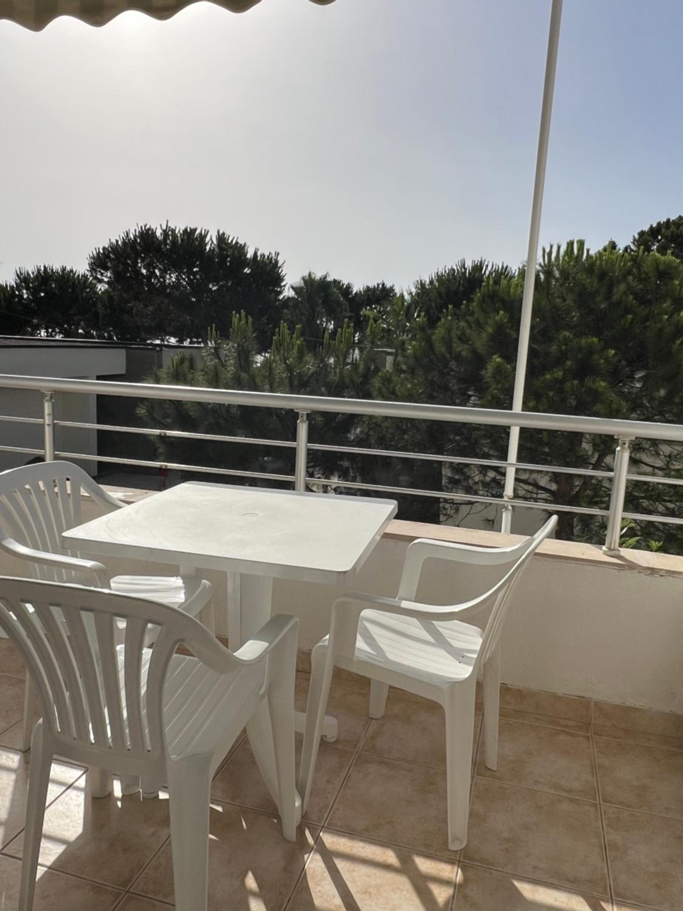 Bellavista Qerret Apartments