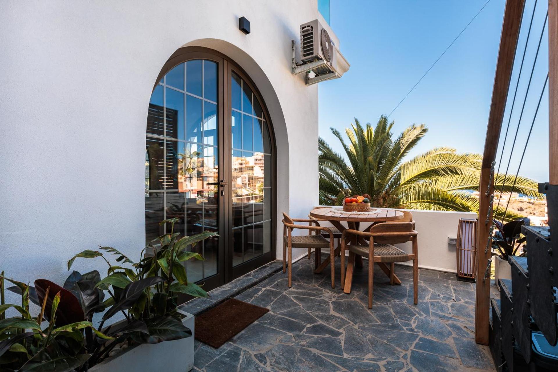 Bahía Apartments