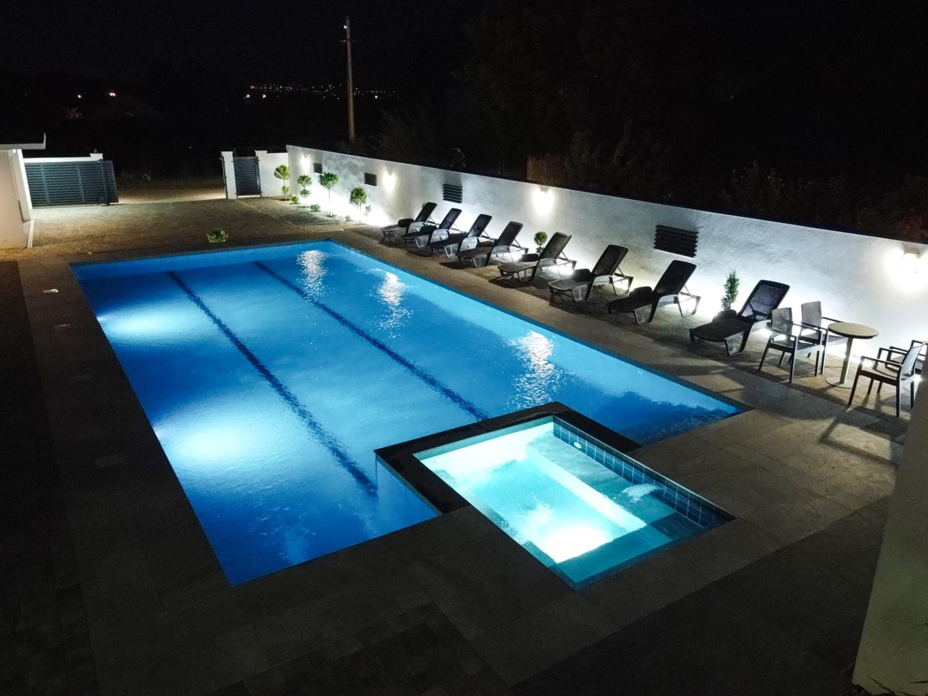 Villa XY