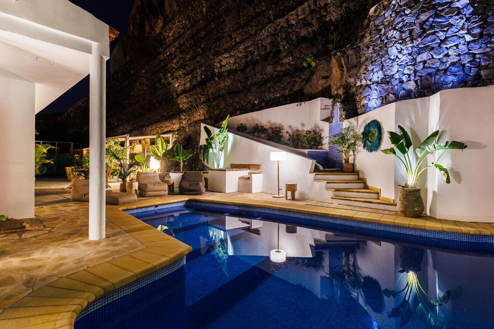 Bahía Apartments
