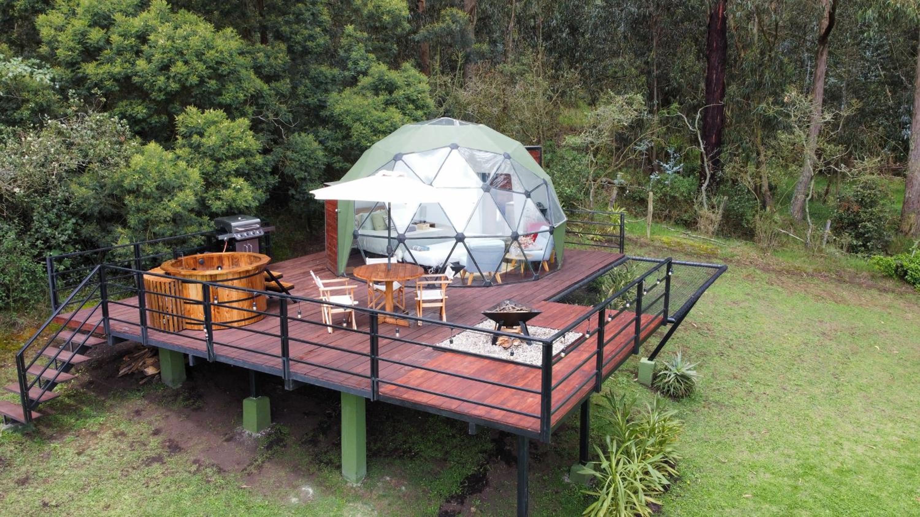 MAUNA Glamping view 2