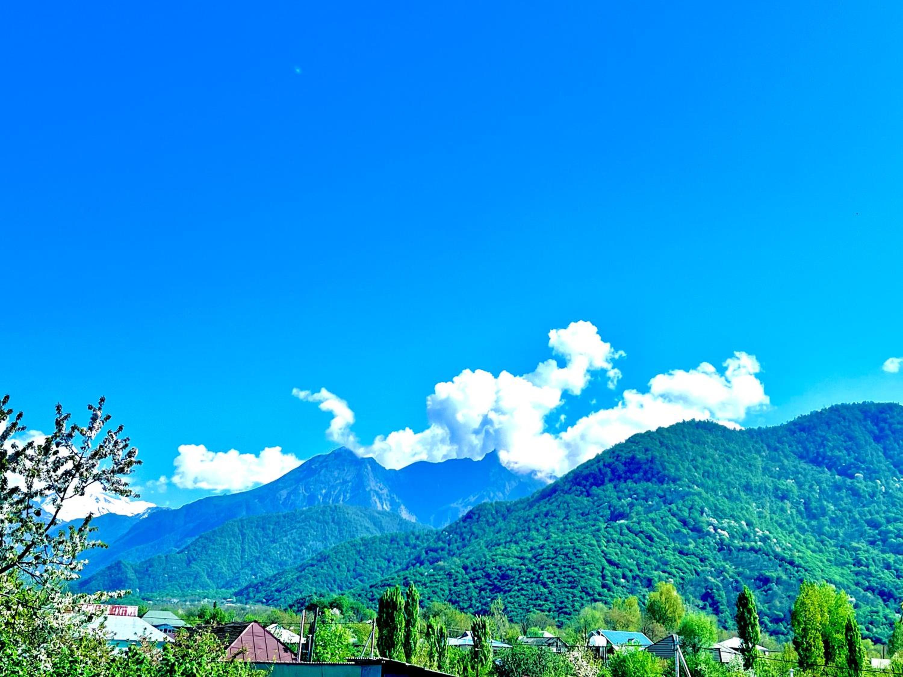 Villa Mountain View and Riverside