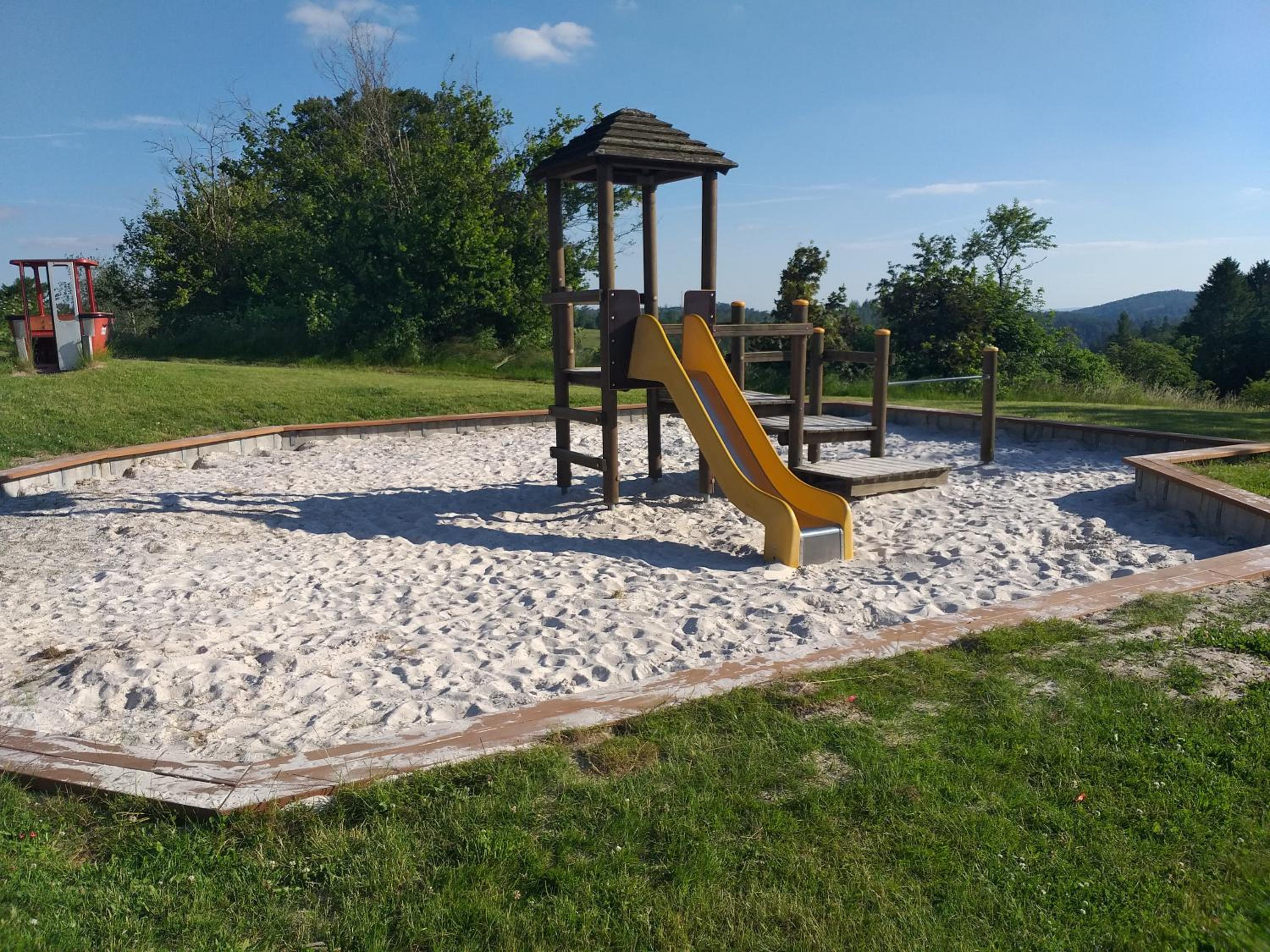 Photo 18