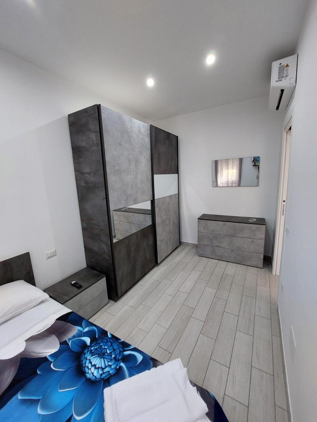 Gaia Pia Home