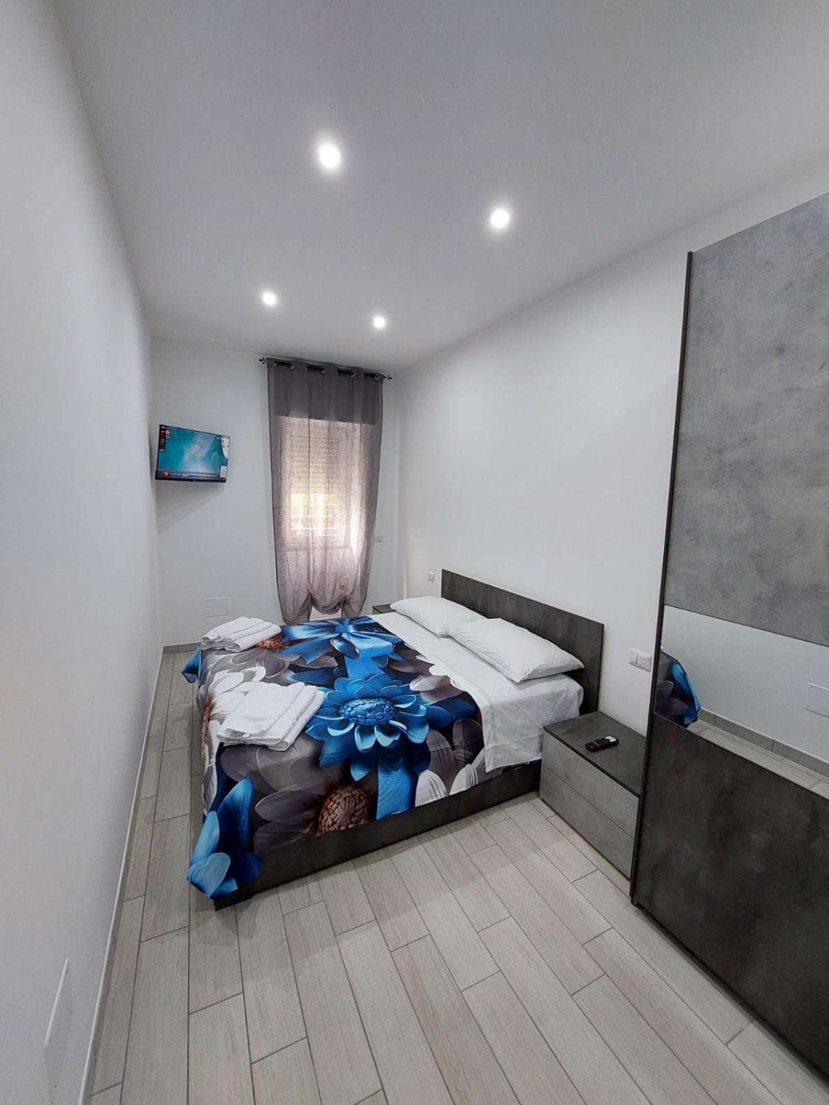 Gaia Pia Home
