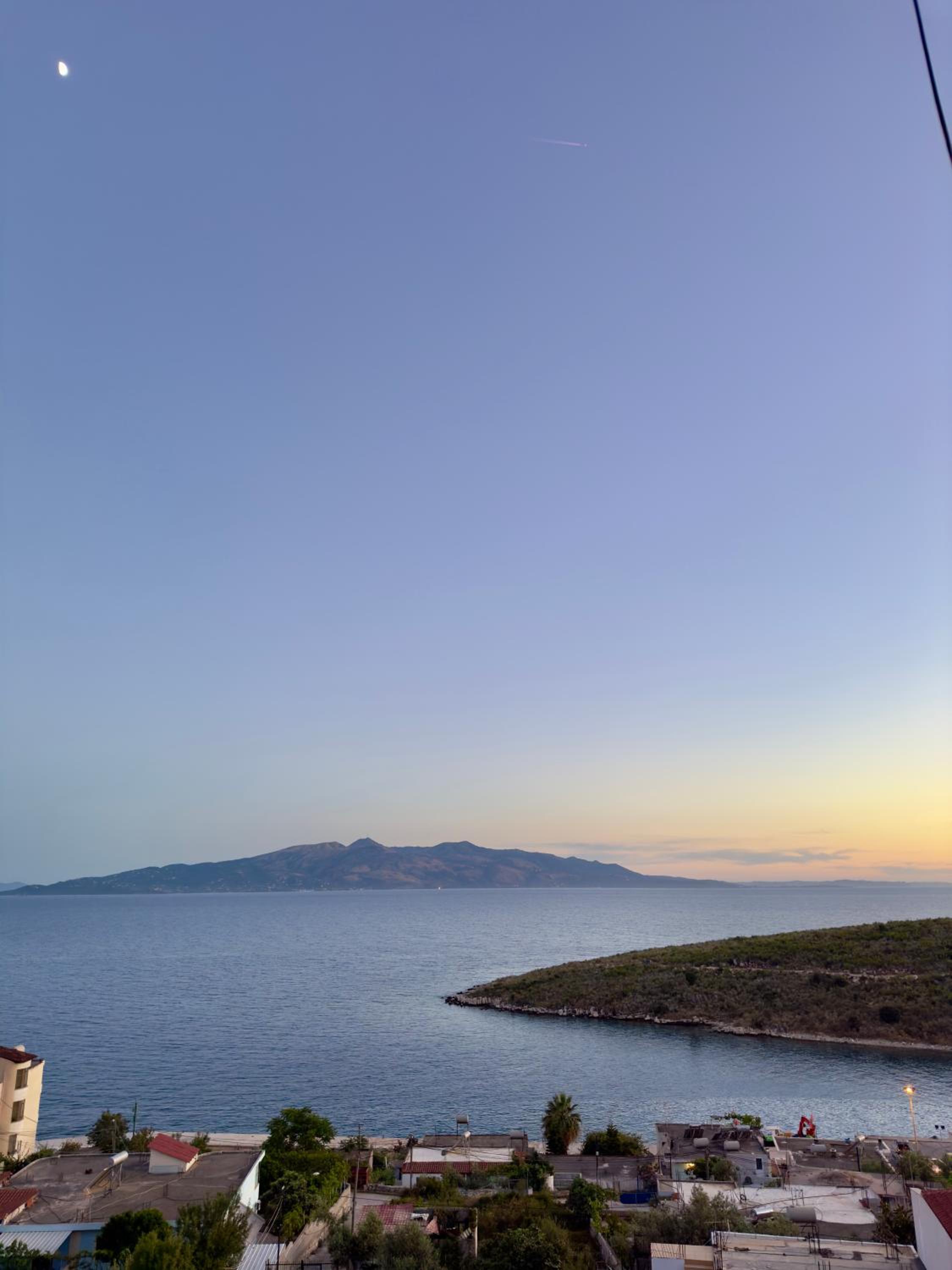 Comfy Blue Sarande