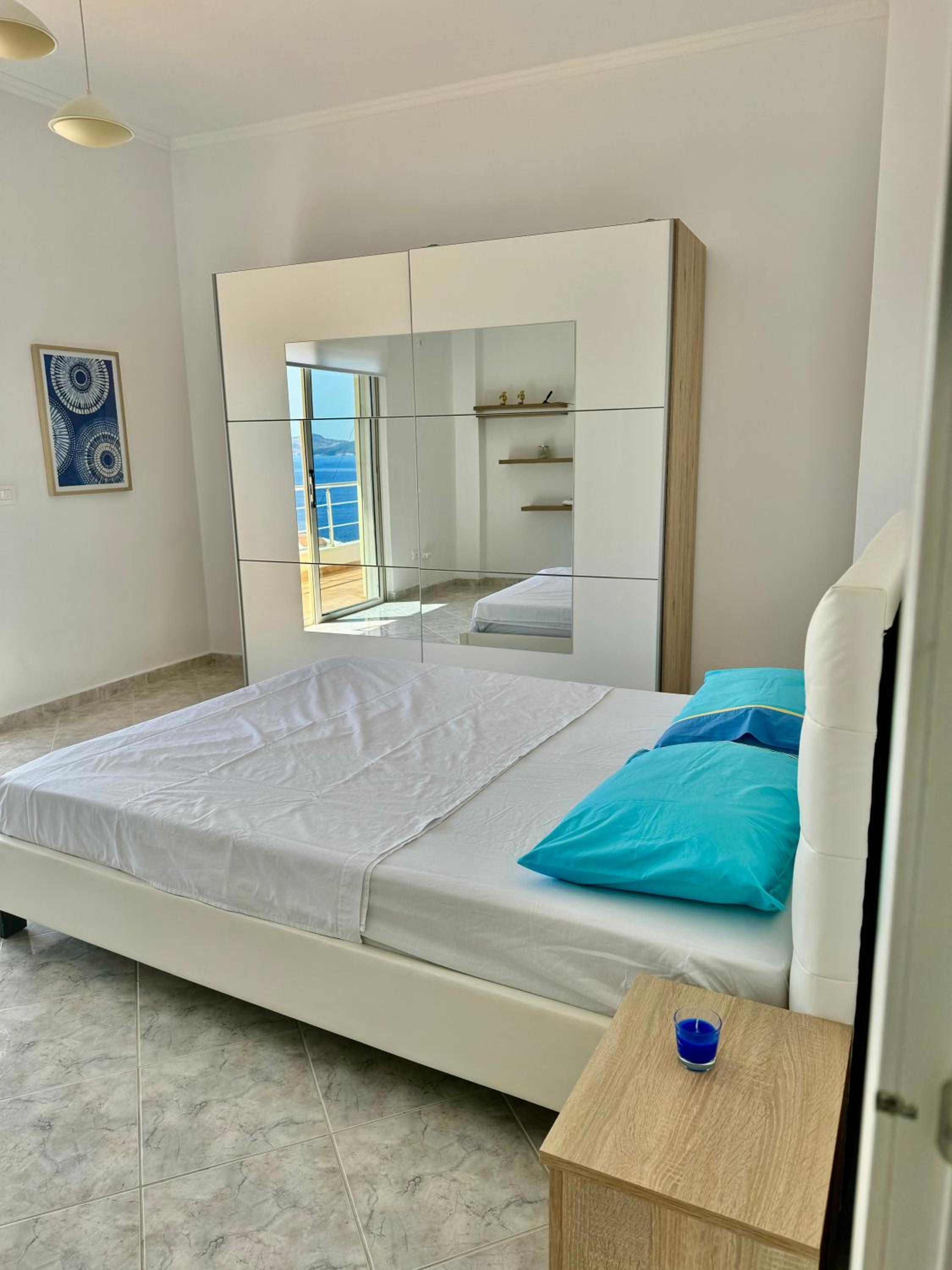 Comfy Blue Sarande