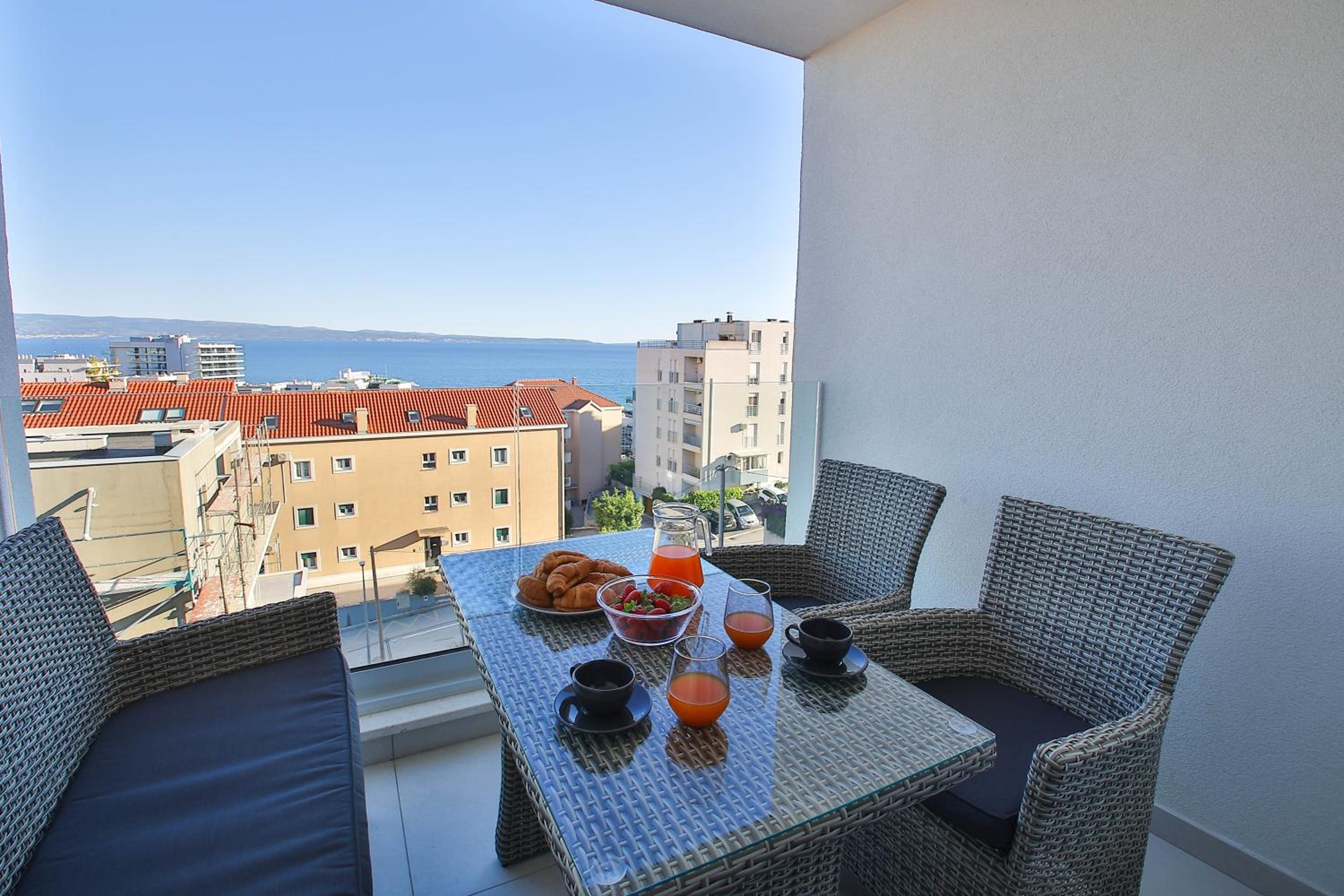 Apartman Ana en Split — balance & terrace