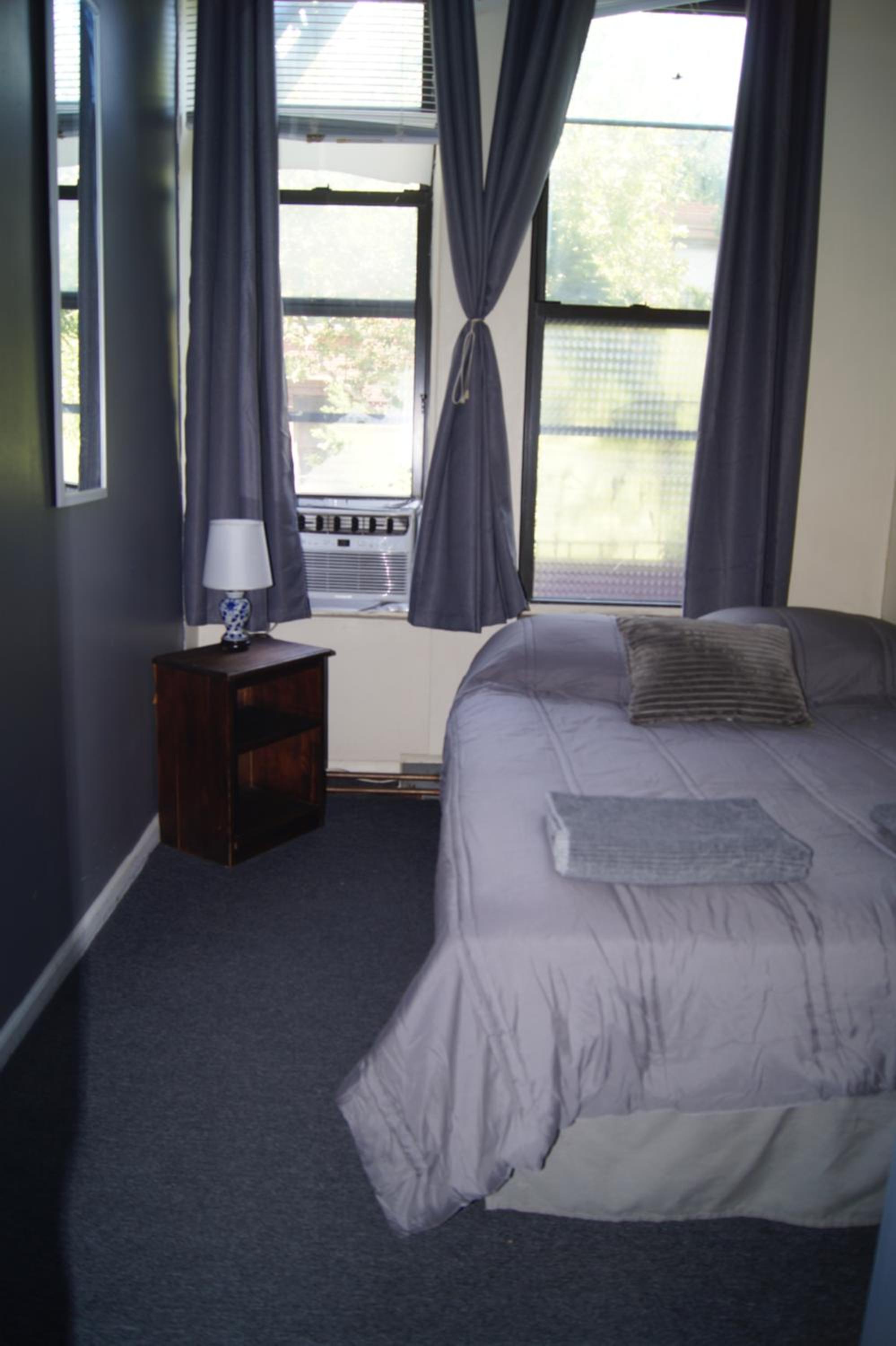 Macaw Guest House