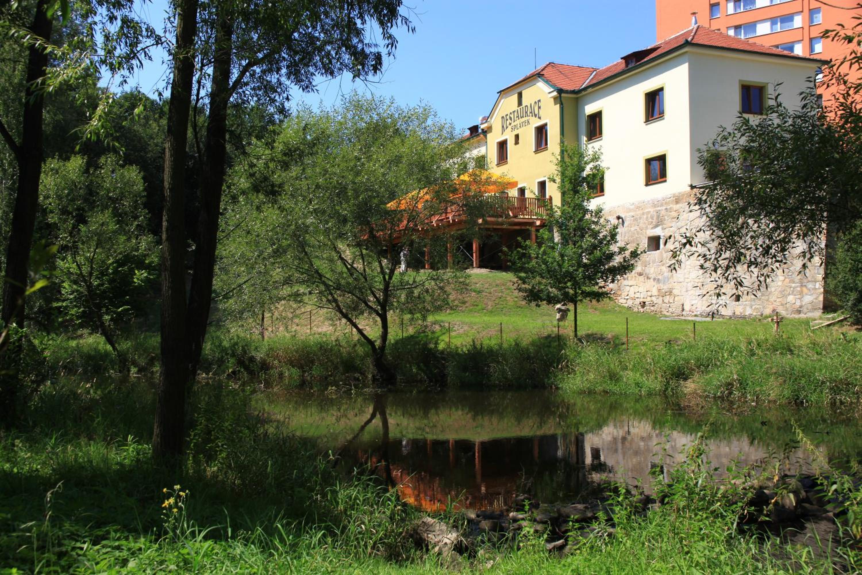 Hotel s restaurací Splávek