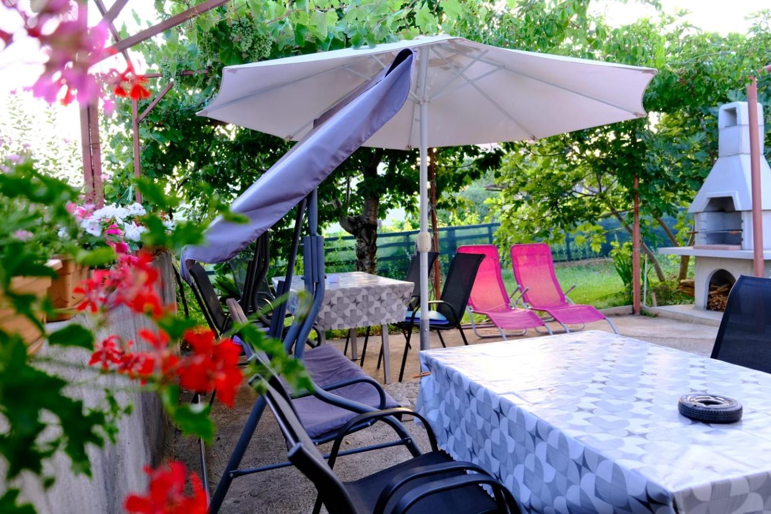 Apartmani Klara view 2