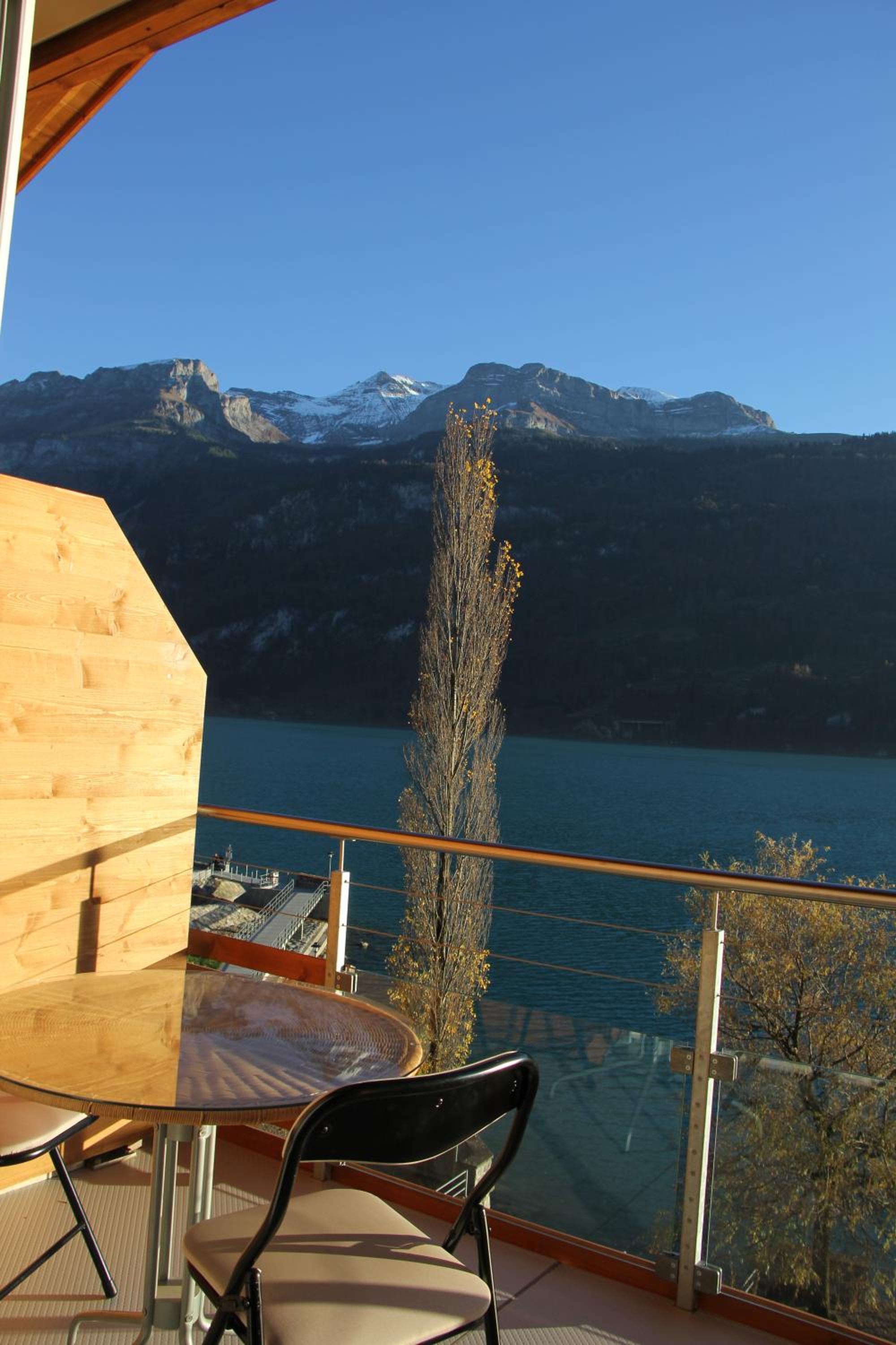 Bellavista - Direct lake view view 4