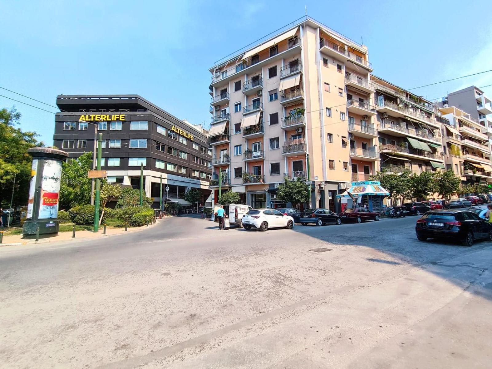 Dimelli's Home in Athens - Comfort & Style Stay