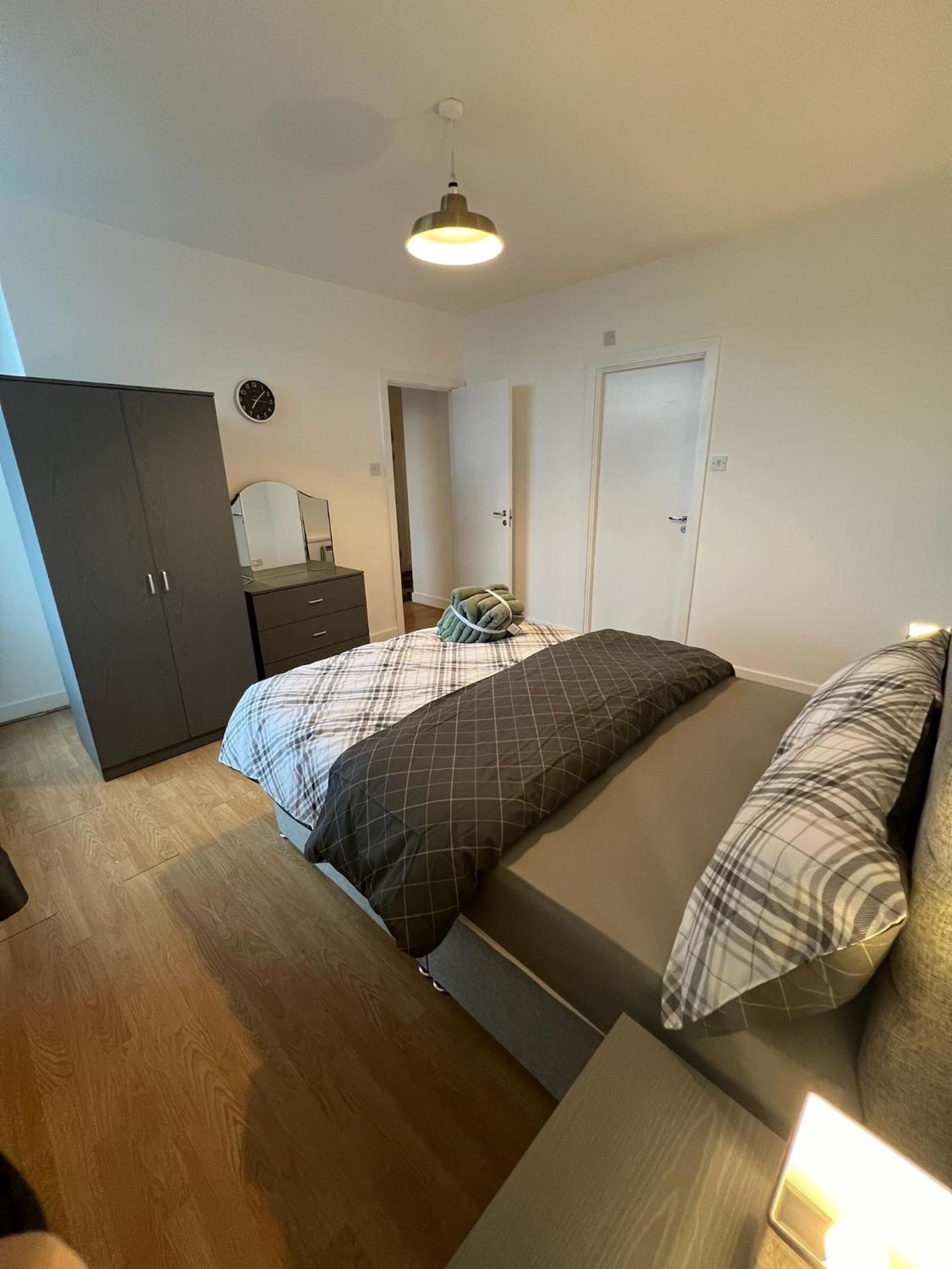 Manchester City Centre apartment view 3