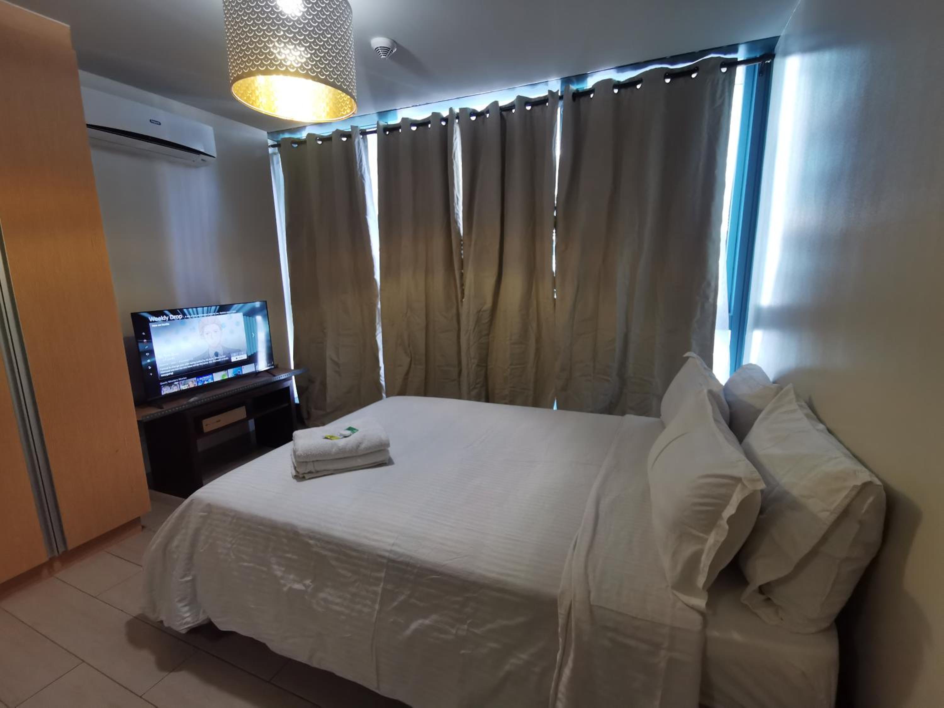 One Uptown Residence BGC One Bedroom