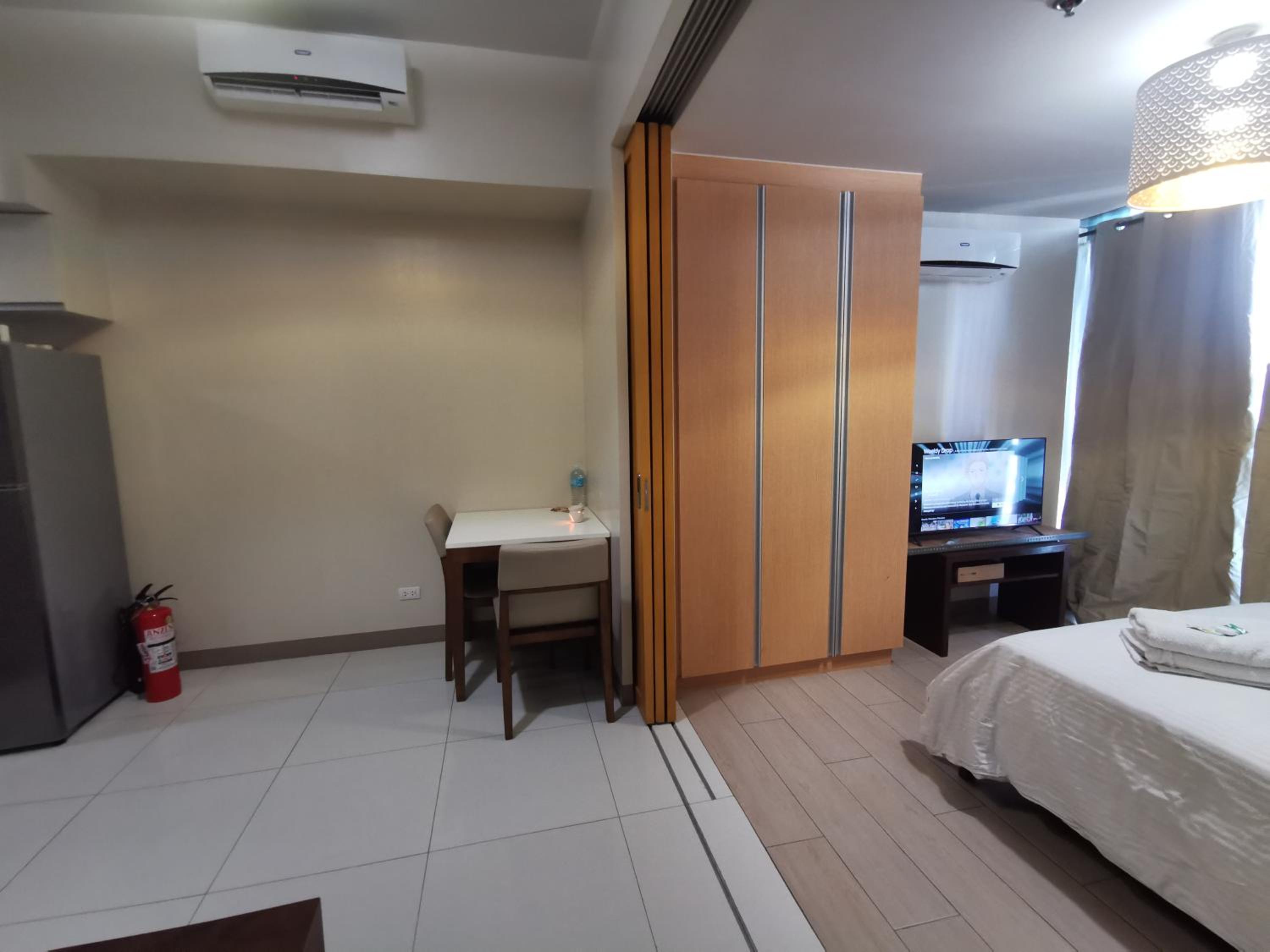 One Uptown Residence BGC One Bedroom