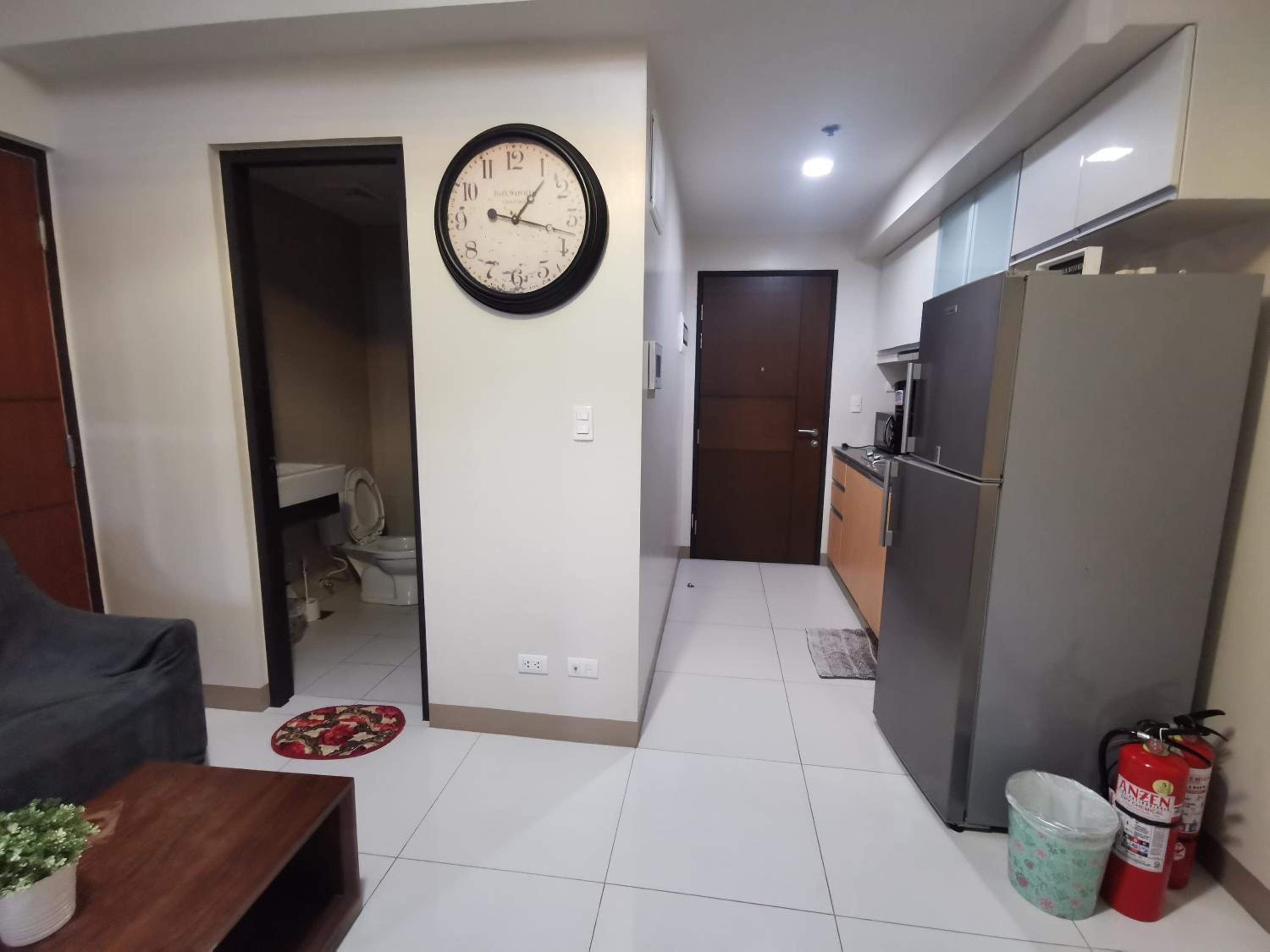 One Uptown Residence BGC One Bedroom