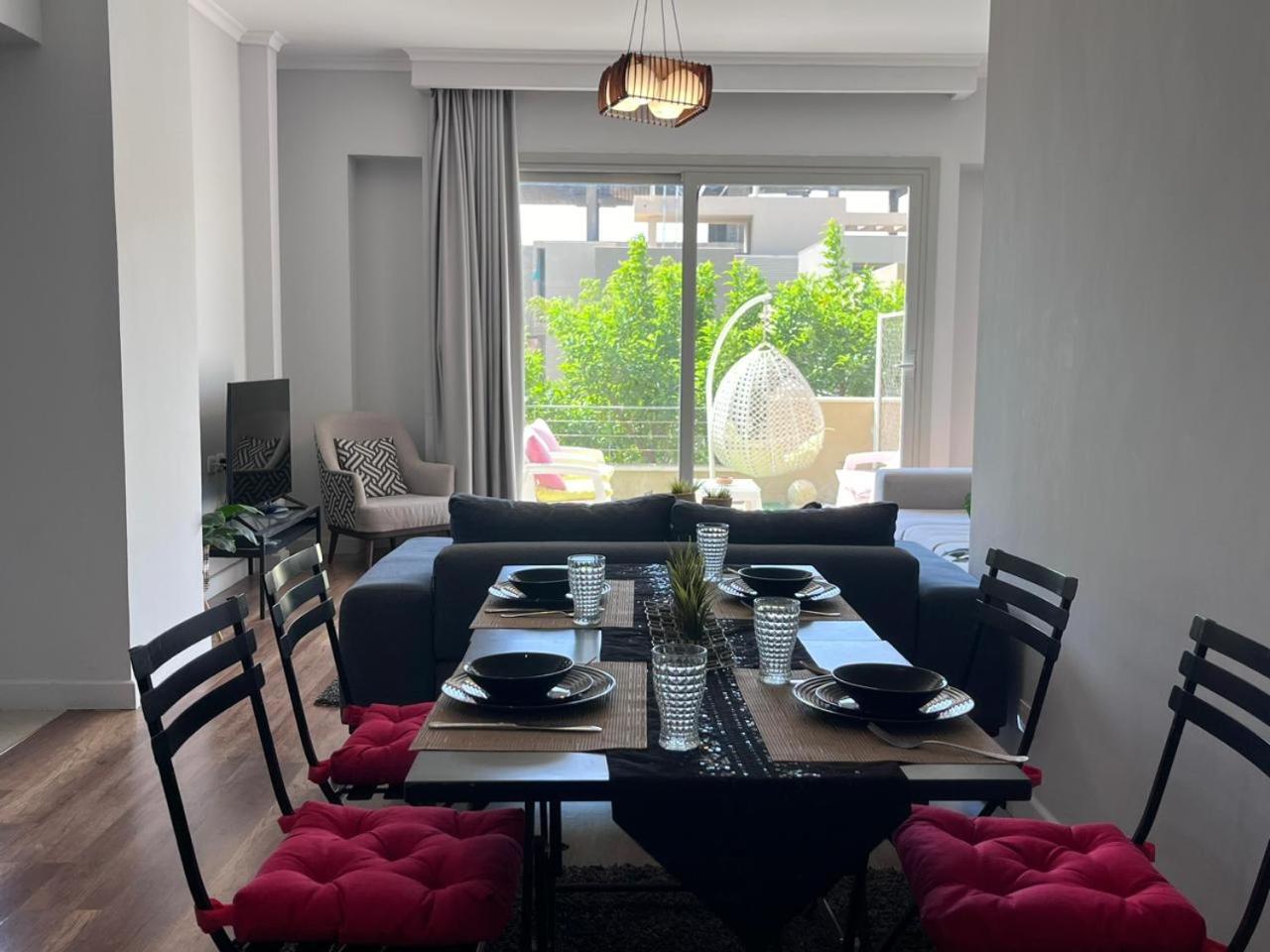 Luxury studio with garden