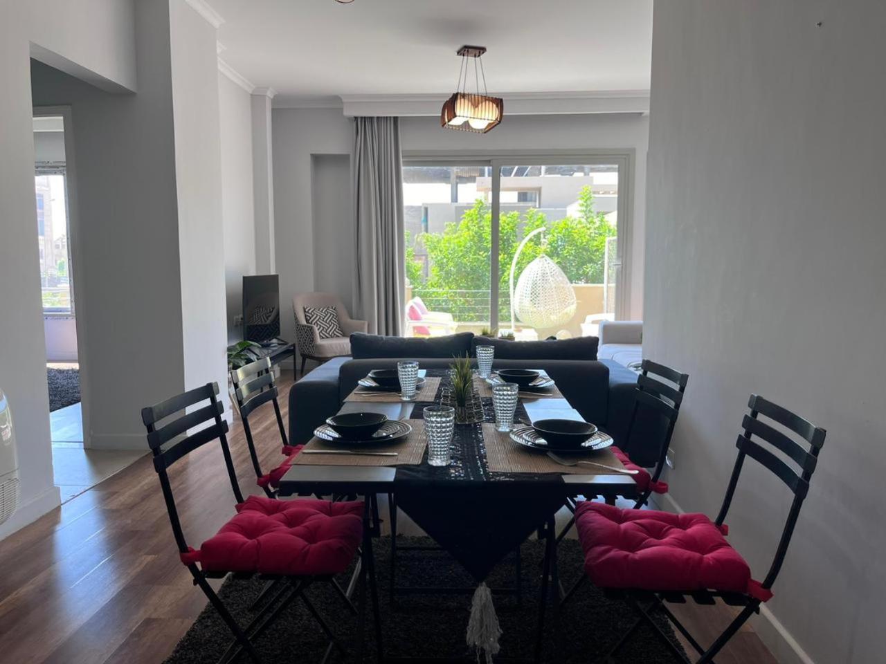Luxury studio with garden