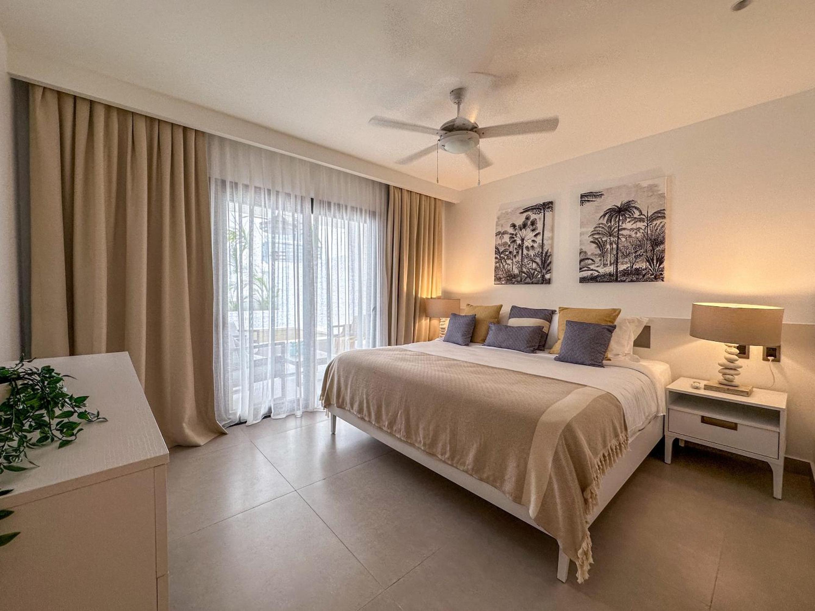 Luxury 3 bedroom apartment at the beach view 3