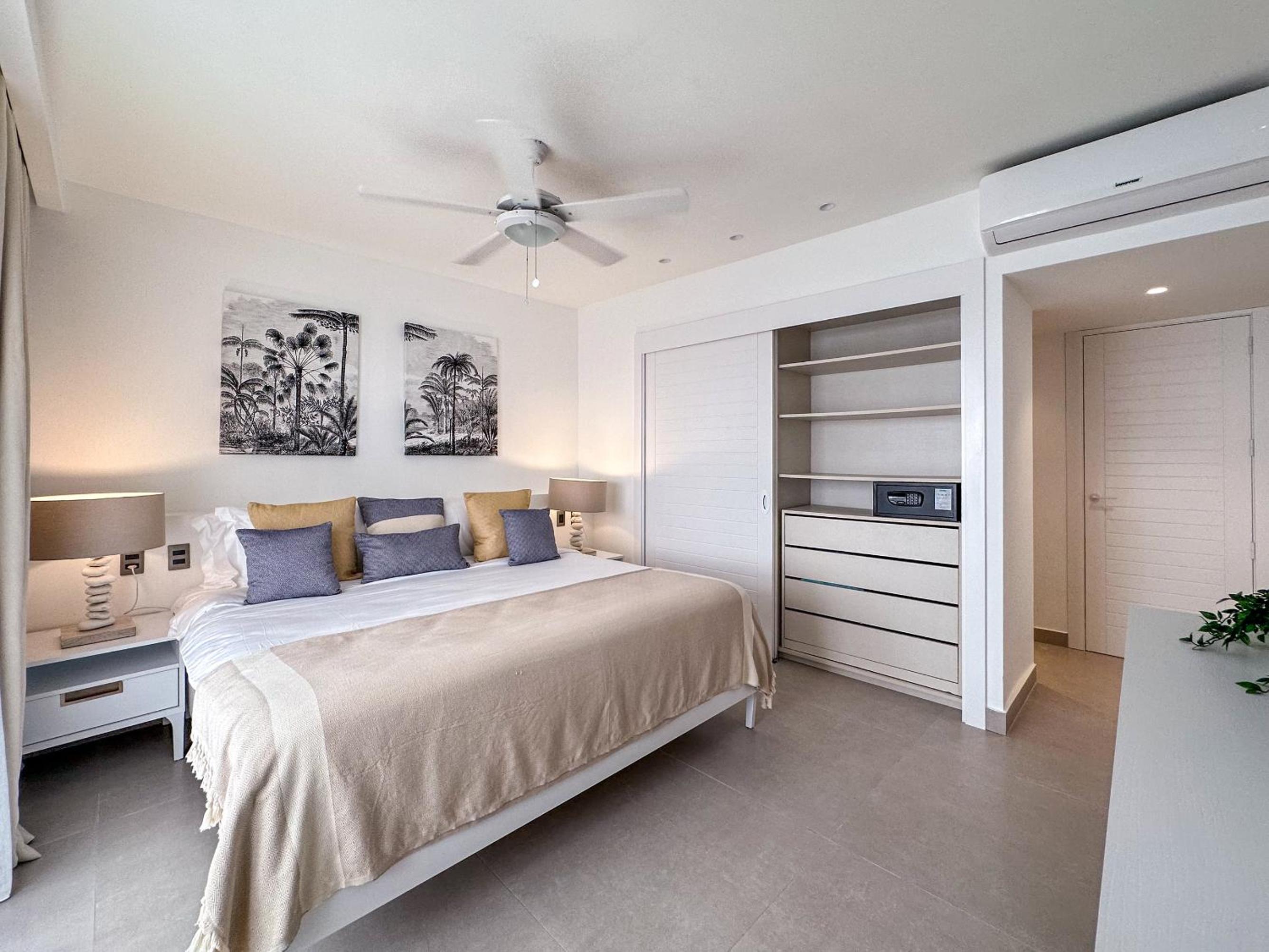 Luxury 3 bedroom apartment at the beach view 4
