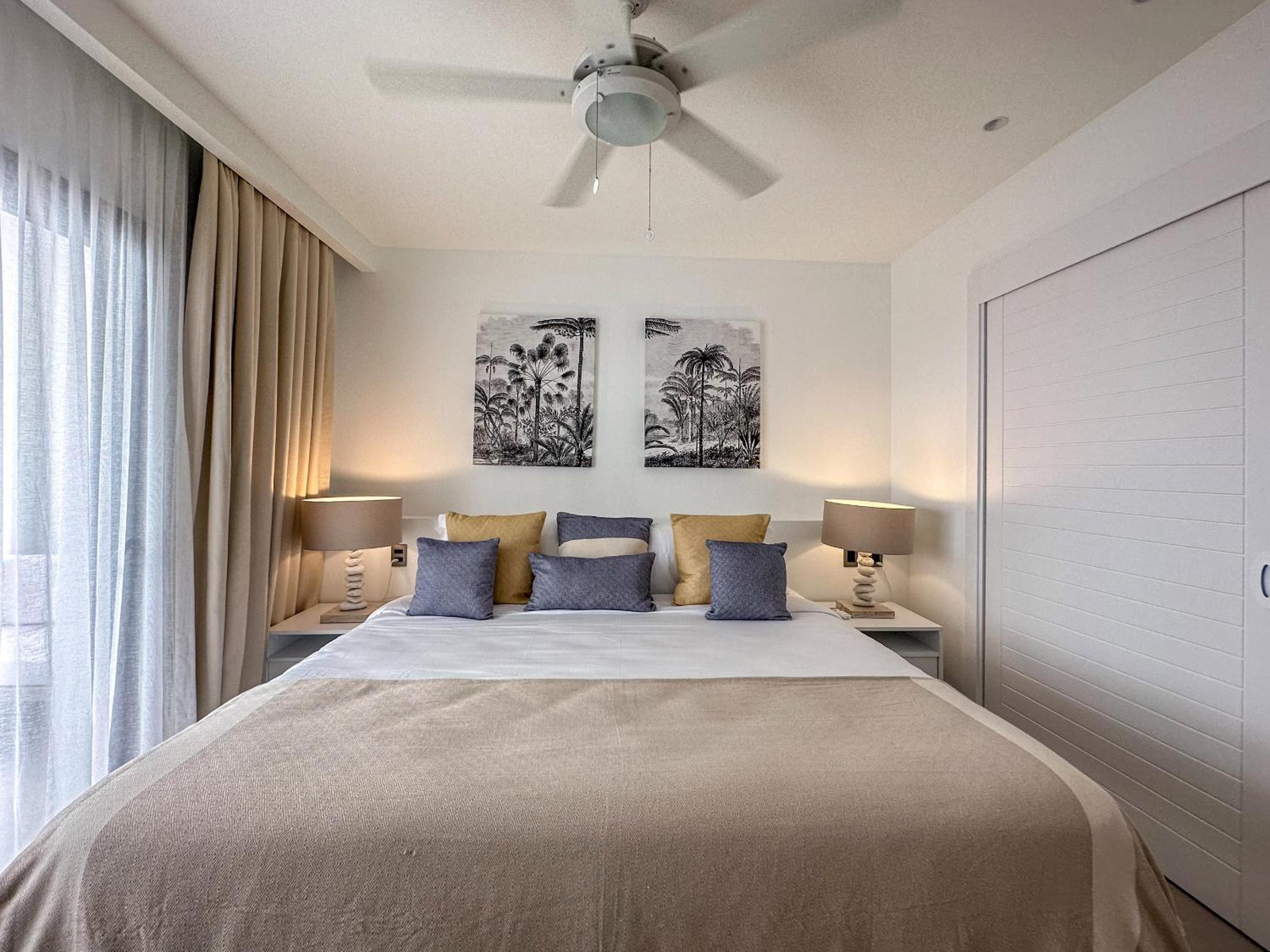 Luxury 3 bedroom apartment at the beach view 5