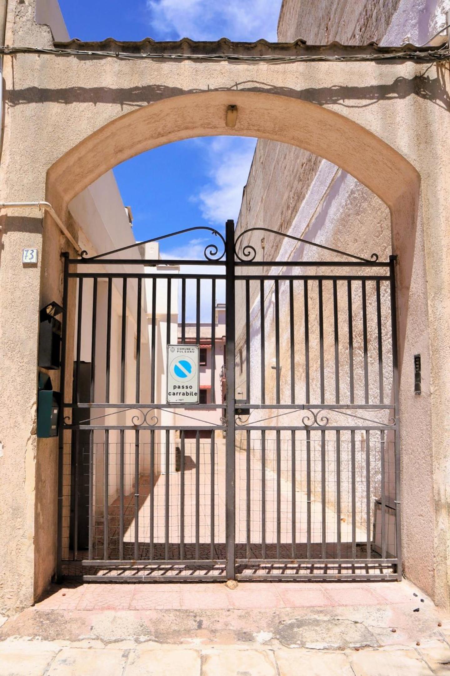 Casa Magnolia - INCANTO MEDITERRANEO vicino al MARE