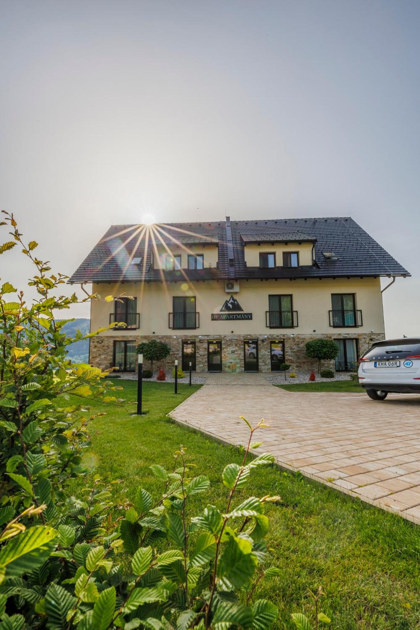 HP APARTMÁNY SKIAREÁL- Buková Hora v Orlických horách 100 m od lanovky