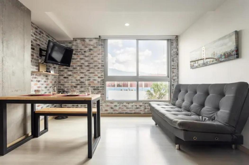 San Peter Aparta Suite en La 70 Laureles