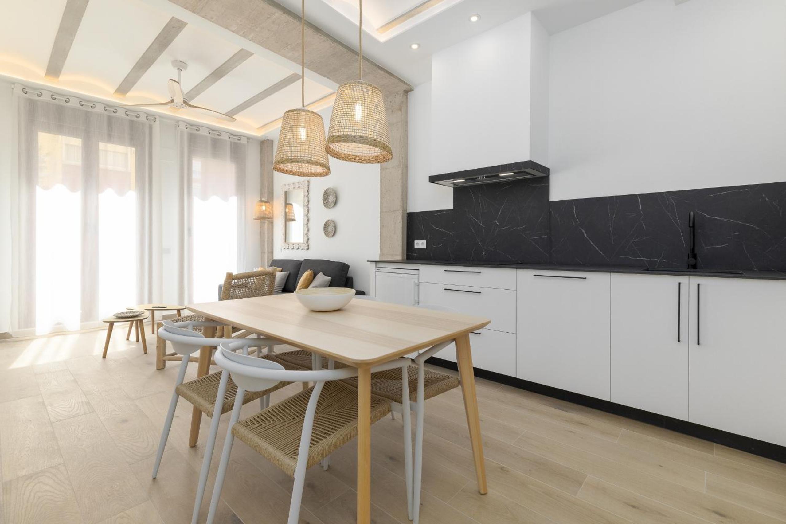 ApartUP Ca La Leni Beach II view 5