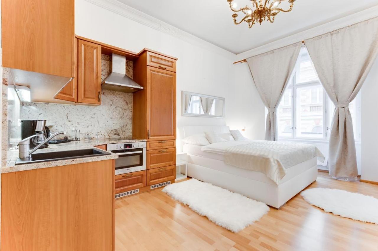 Wenceslas Square Royal Apartments