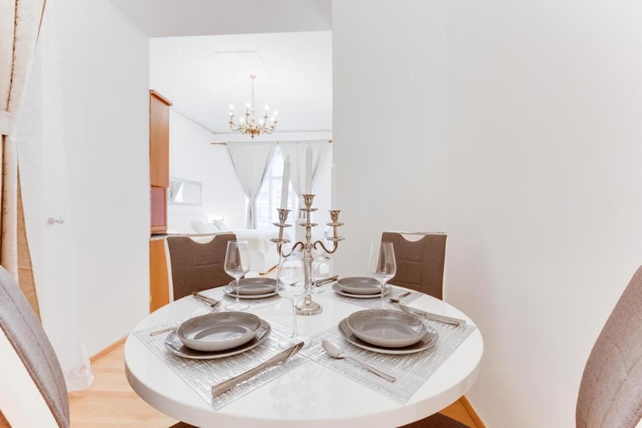 Wenceslas Square Royal Apartments