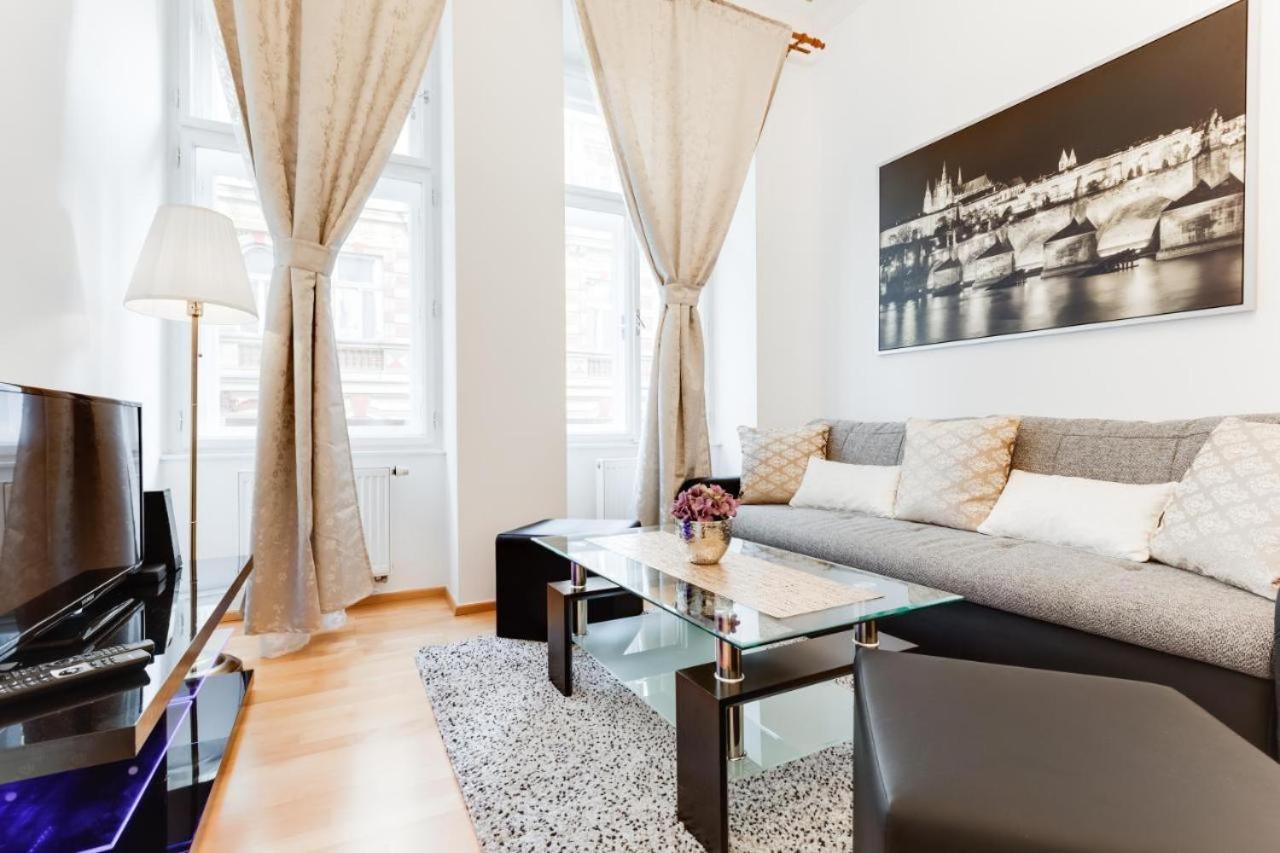 Wenceslas Square Royal Apartments
