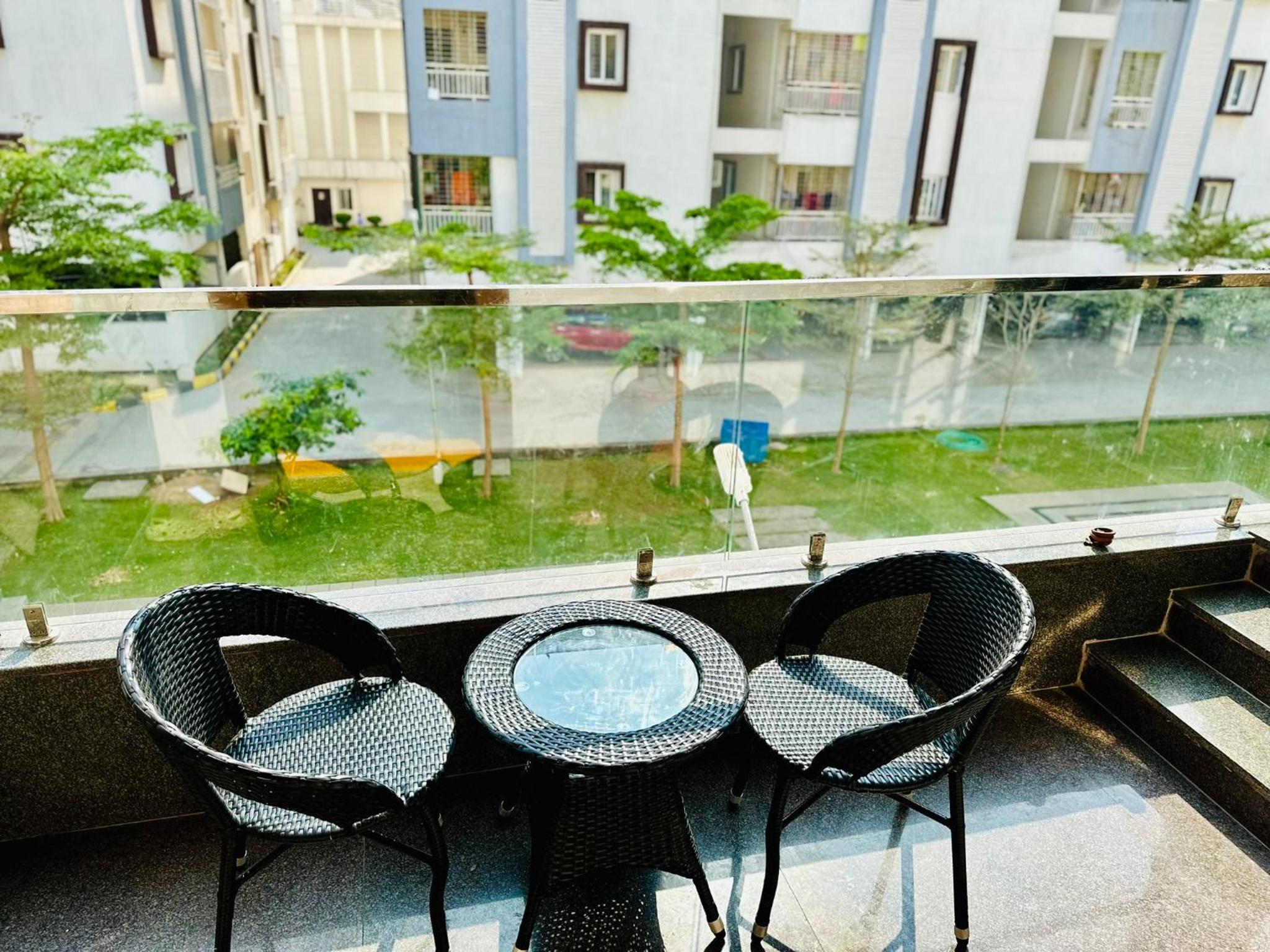 balance & terrace