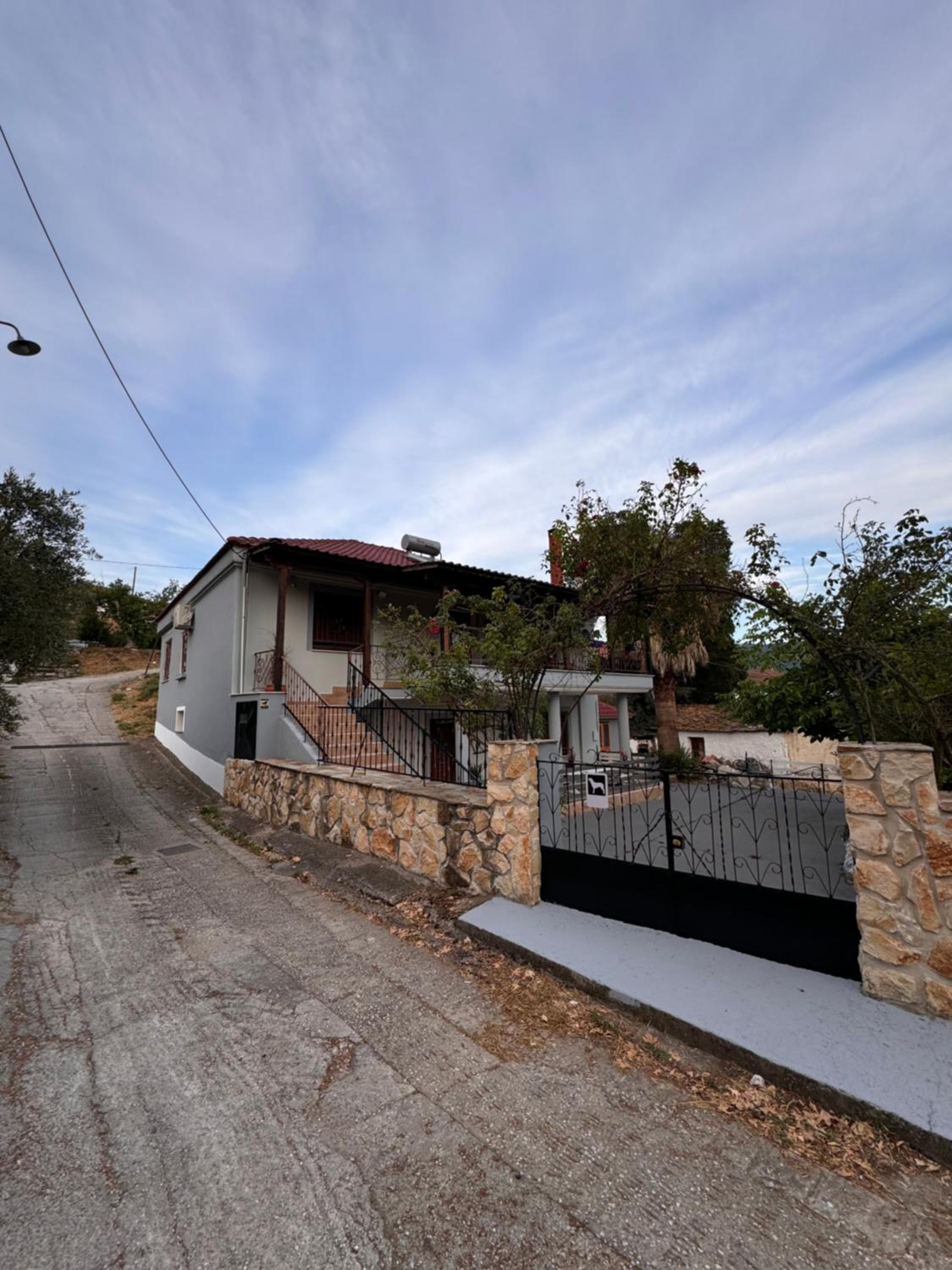Villa Saris view 2