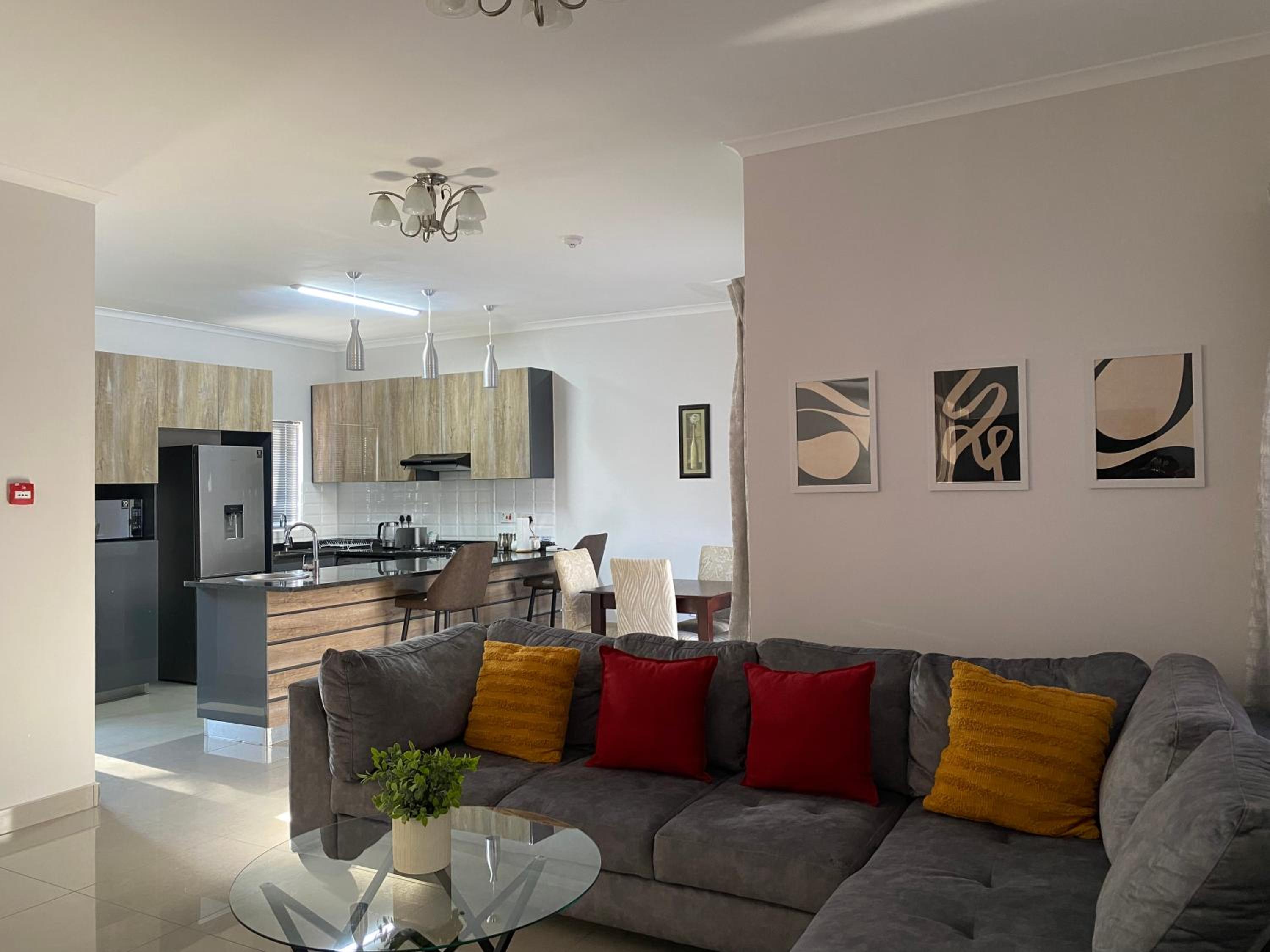 Sunshine Villa