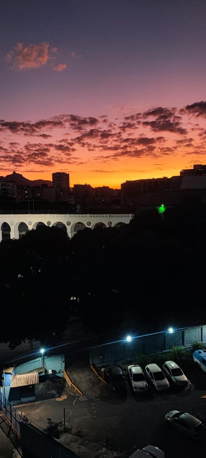 Apto no coração da Lapa com ar!