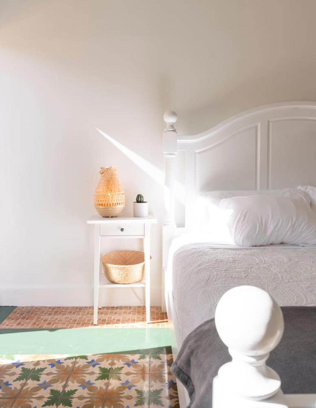 Maison Rouge - Room 2 view 2