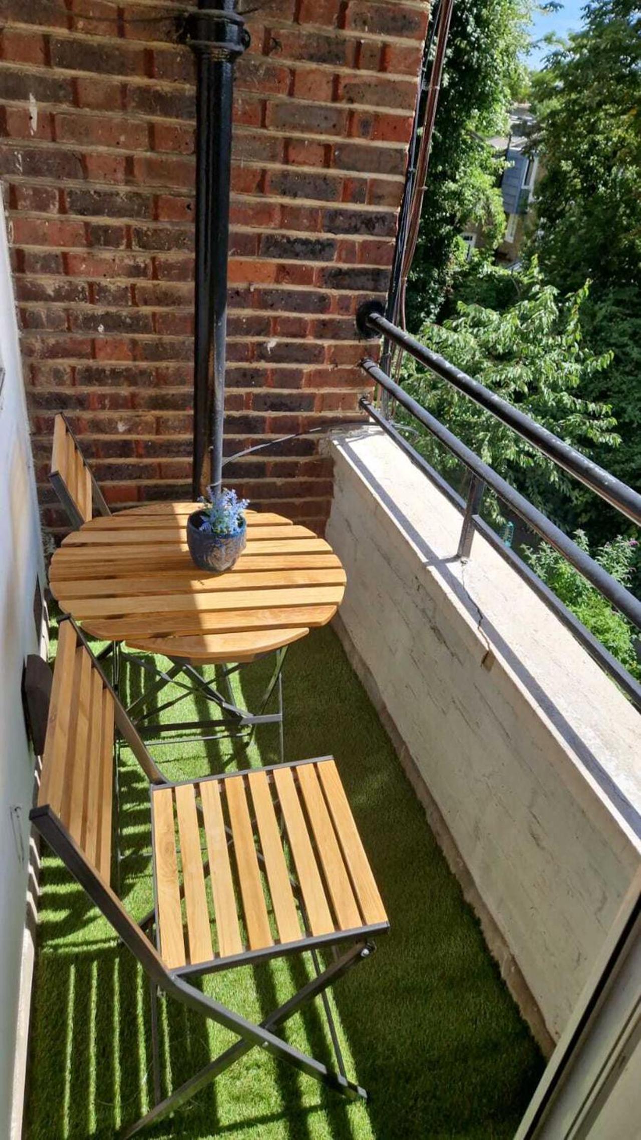 Charming 2-bedroom flat with private balcony near Islington Station, Canonbury